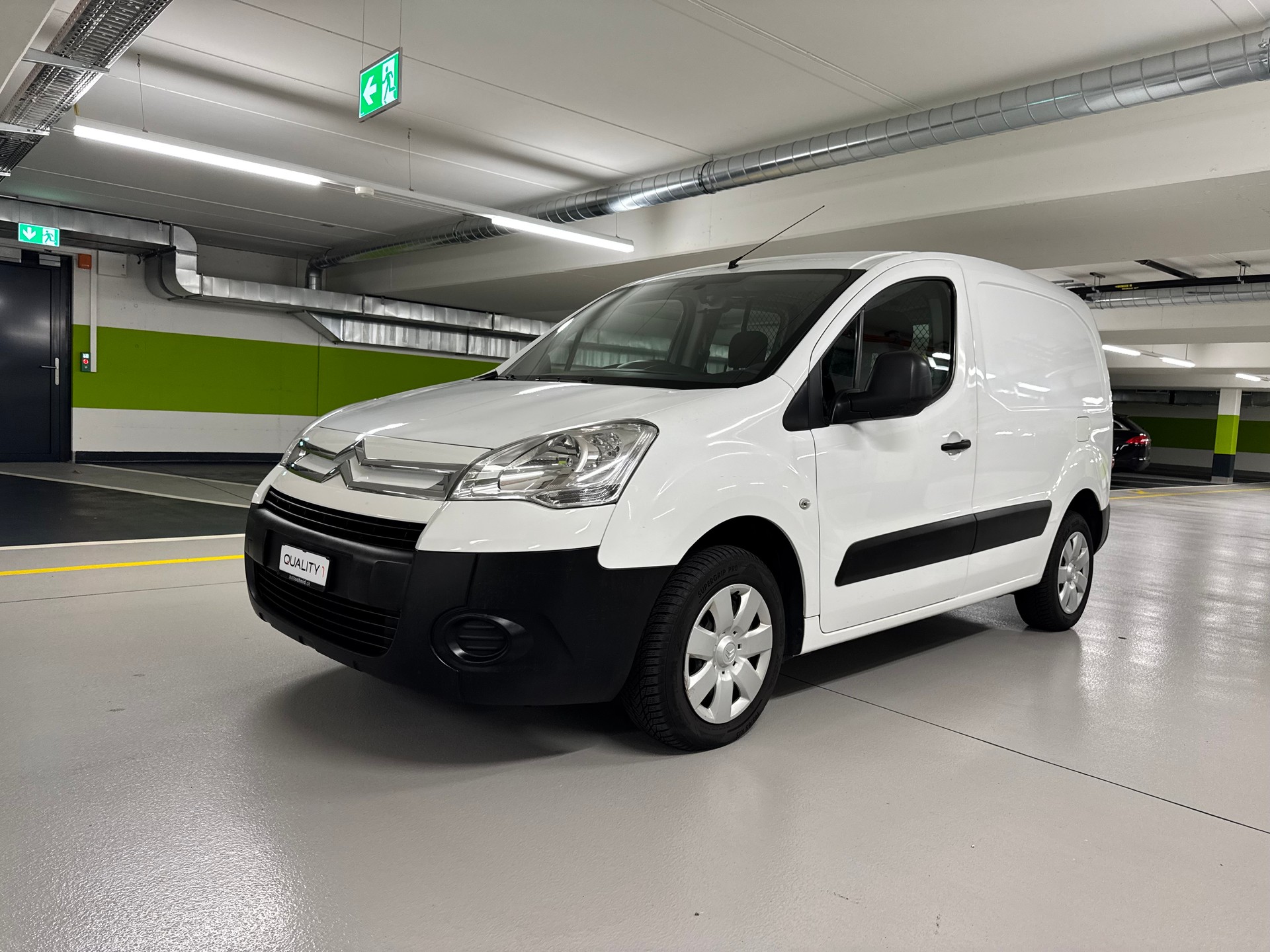 CITROEN Berlingo 1.6i 600 Komfort (Confort)-image-0