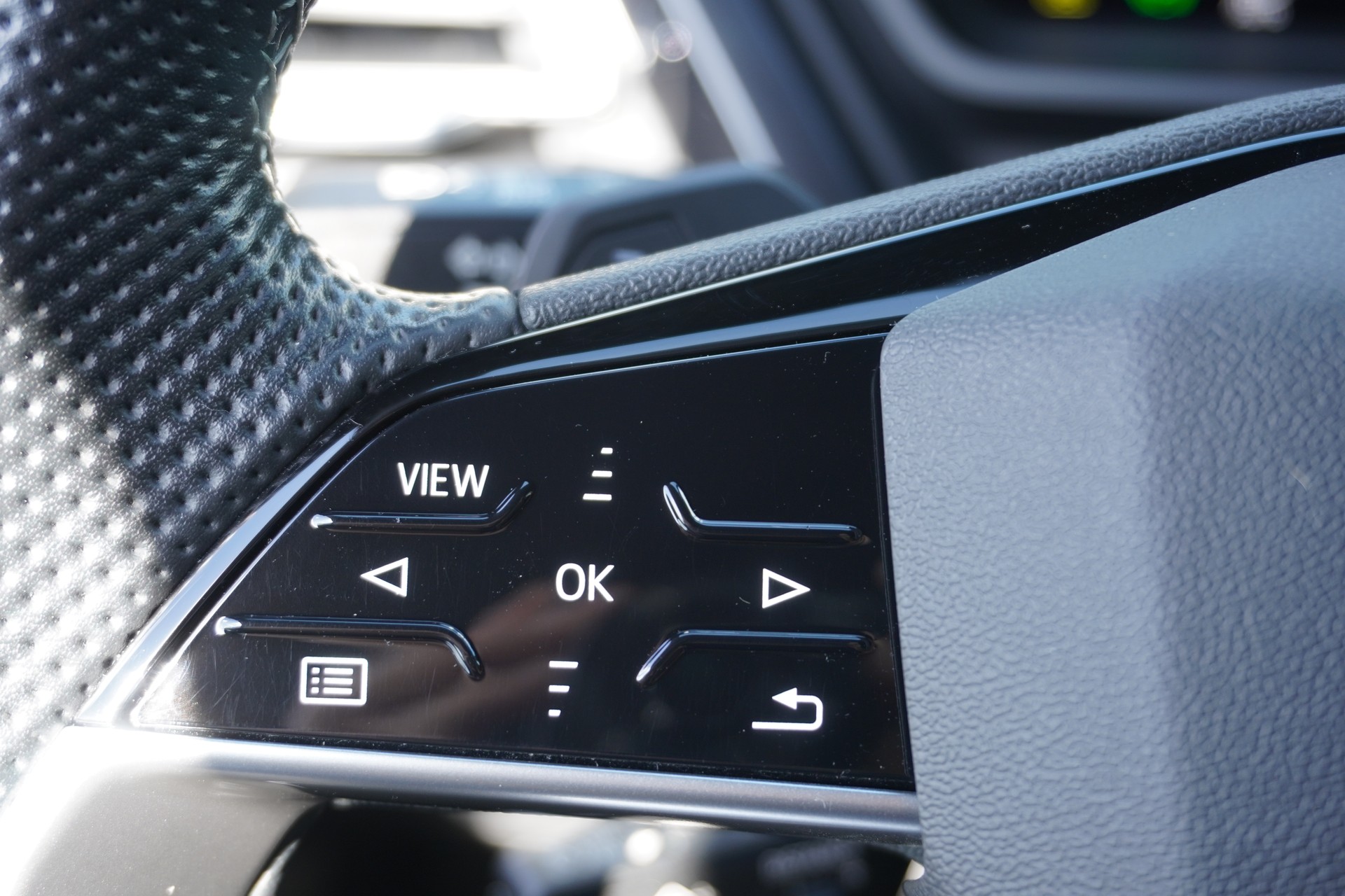 AUDI Q4 e-tron 50 quattro S-LINE!!!-image-22