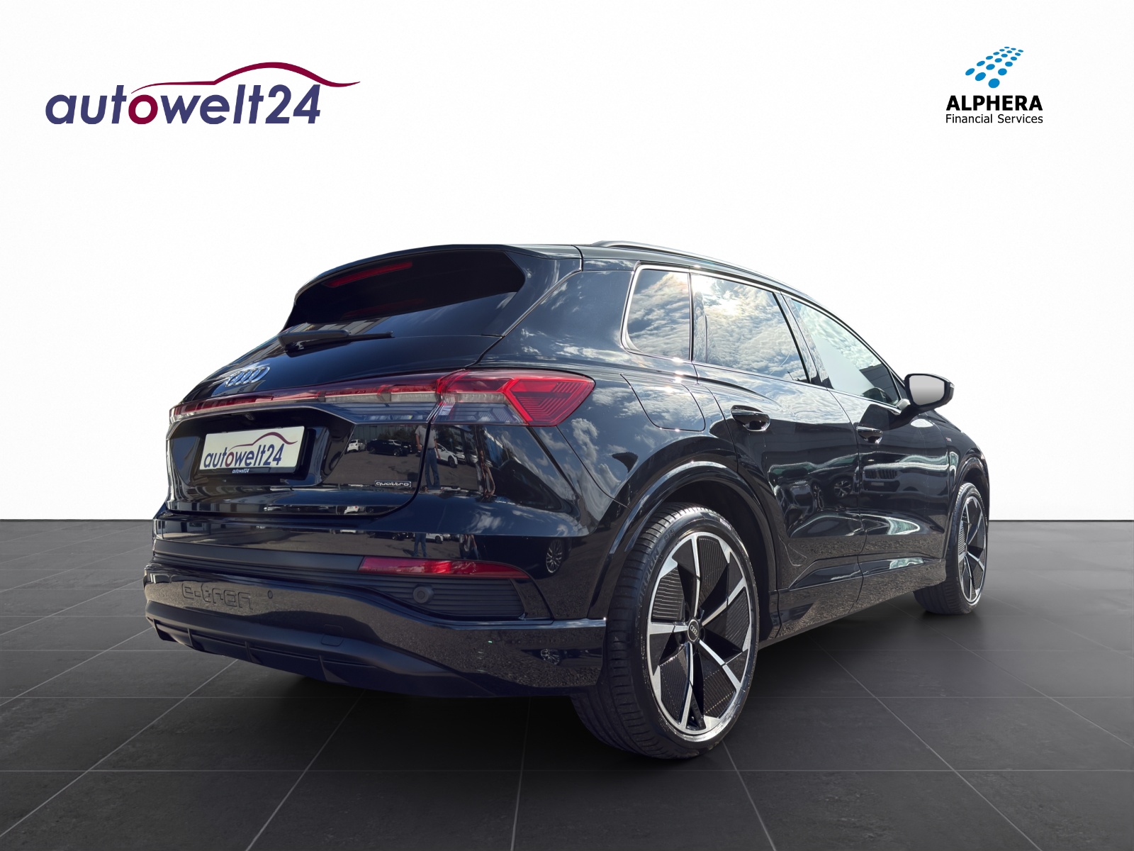 AUDI Q4 e-tron 50 quattro S-LINE!!!-image-4