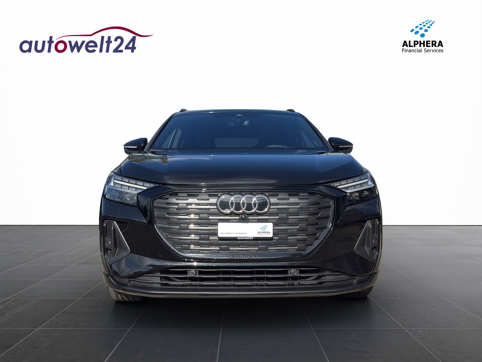AUDI Q4 e-tron 50 quattro S-LINE!!!-showroom-element-1
