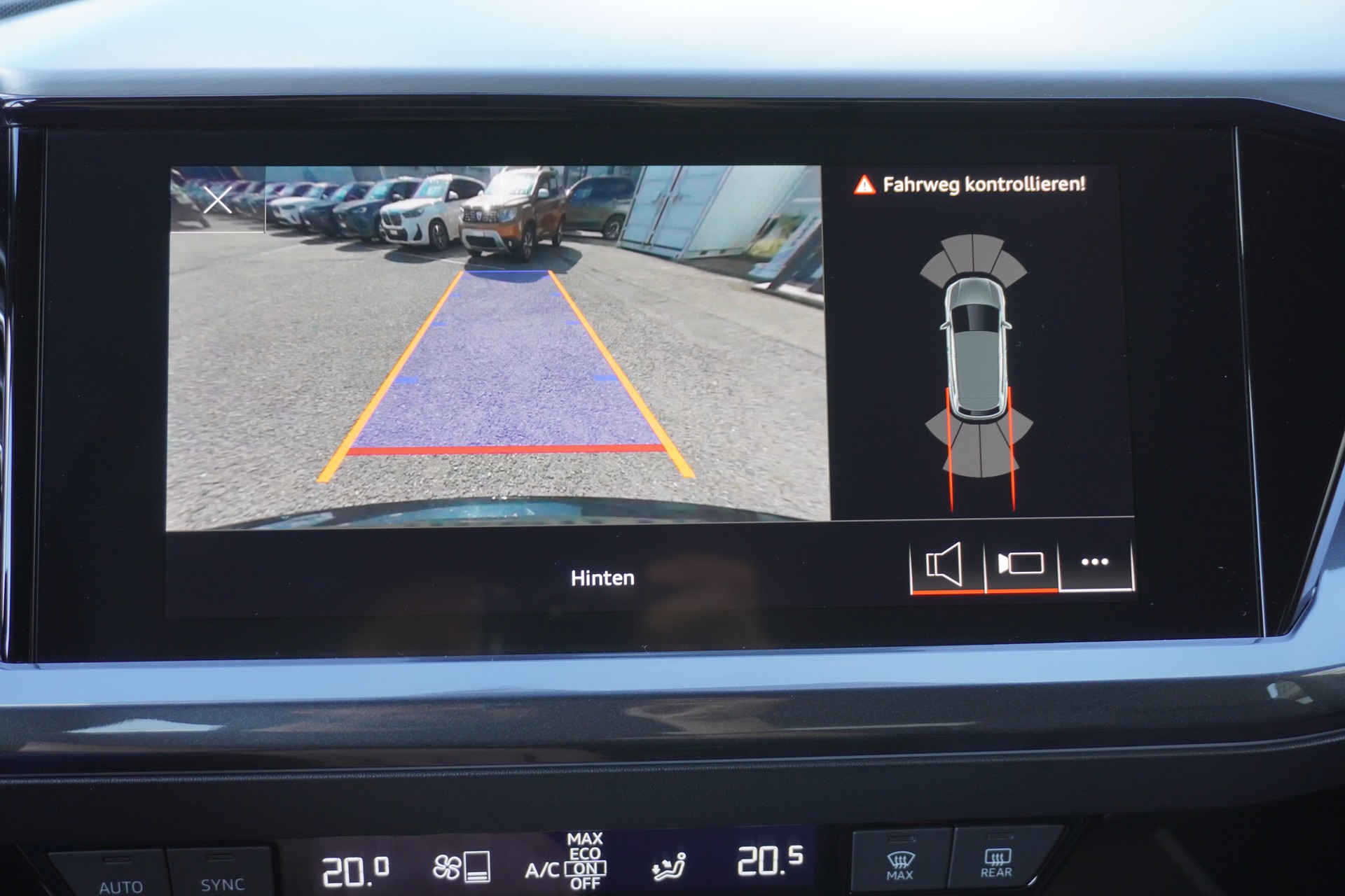 AUDI Q4 e-tron 50 quattro S-LINE!!!-image-48