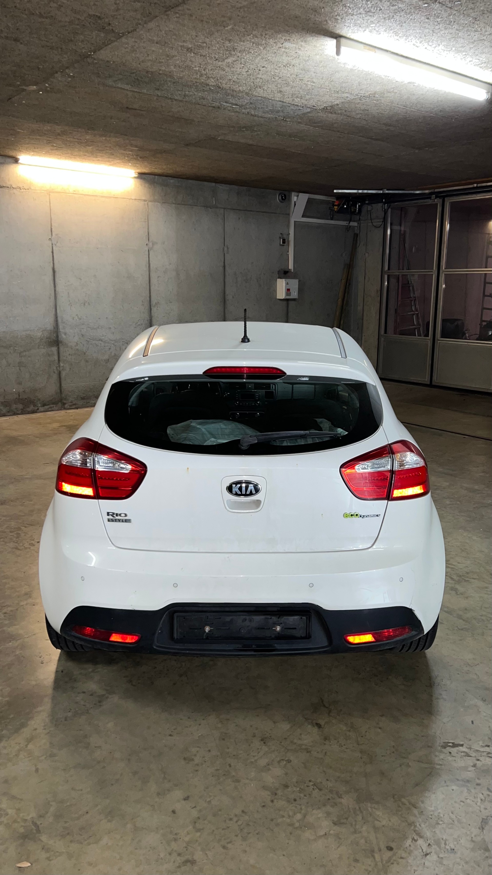 KIA 1.4 CVVT Trend-image-2