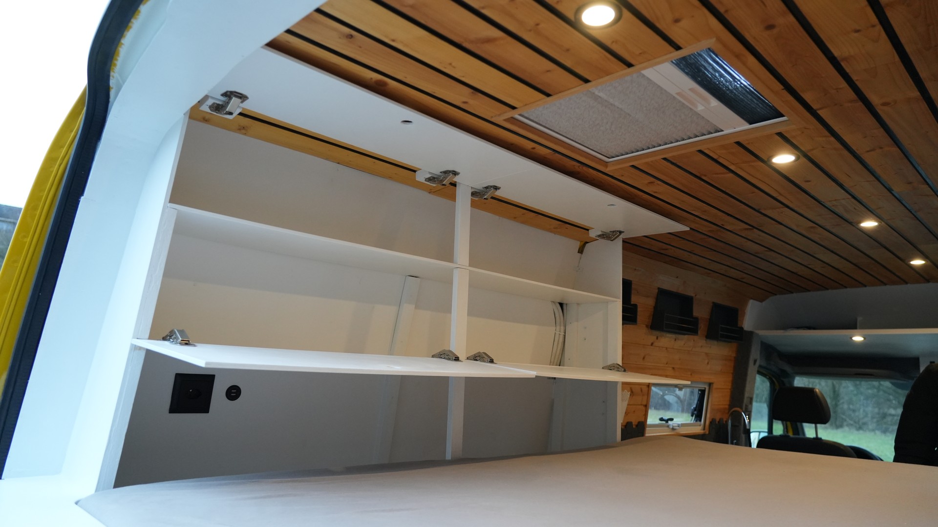 VW Crafter Campervan / Top Zustand-image-8