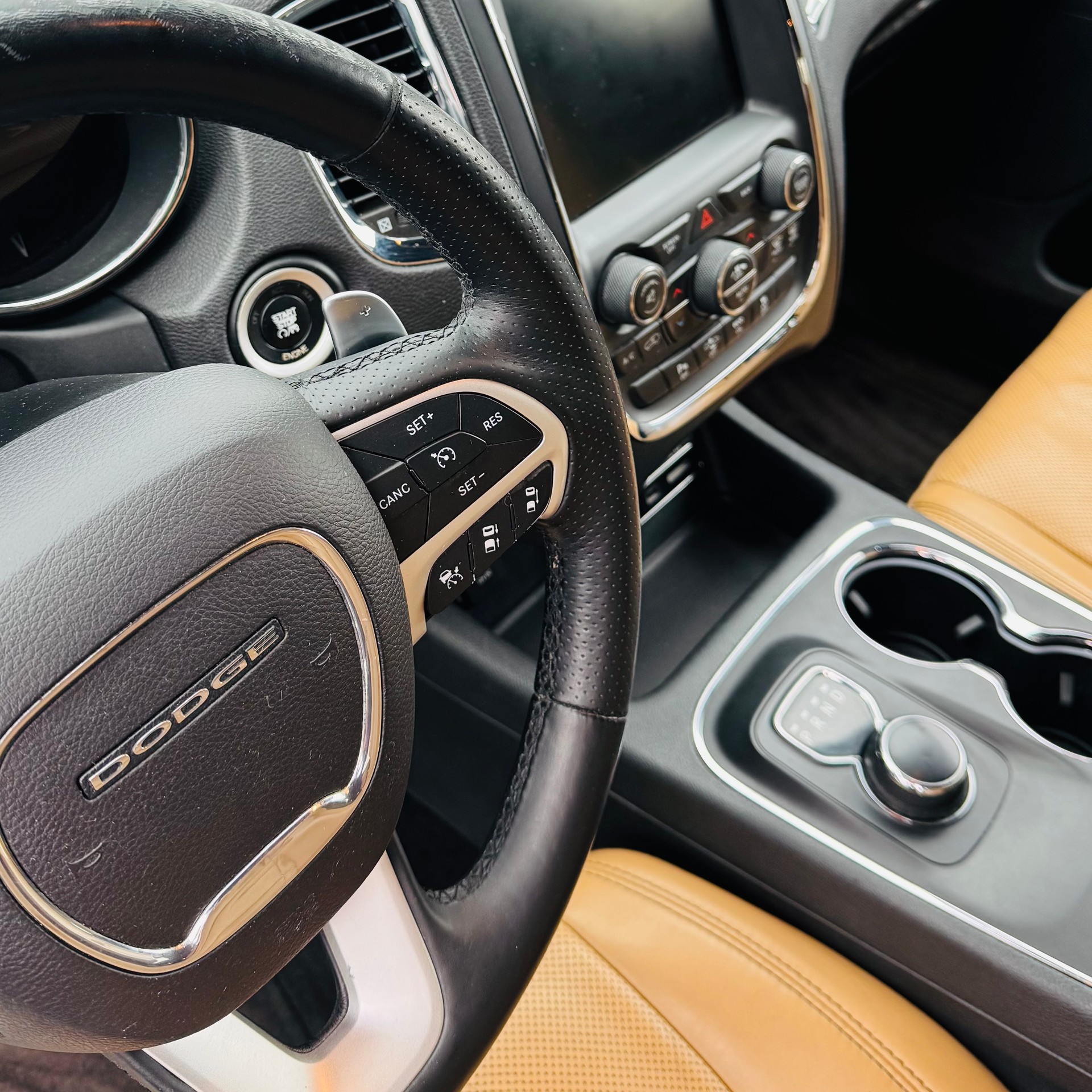 DODGE Durango 5.7 V8 HEMI Citadel-image-12