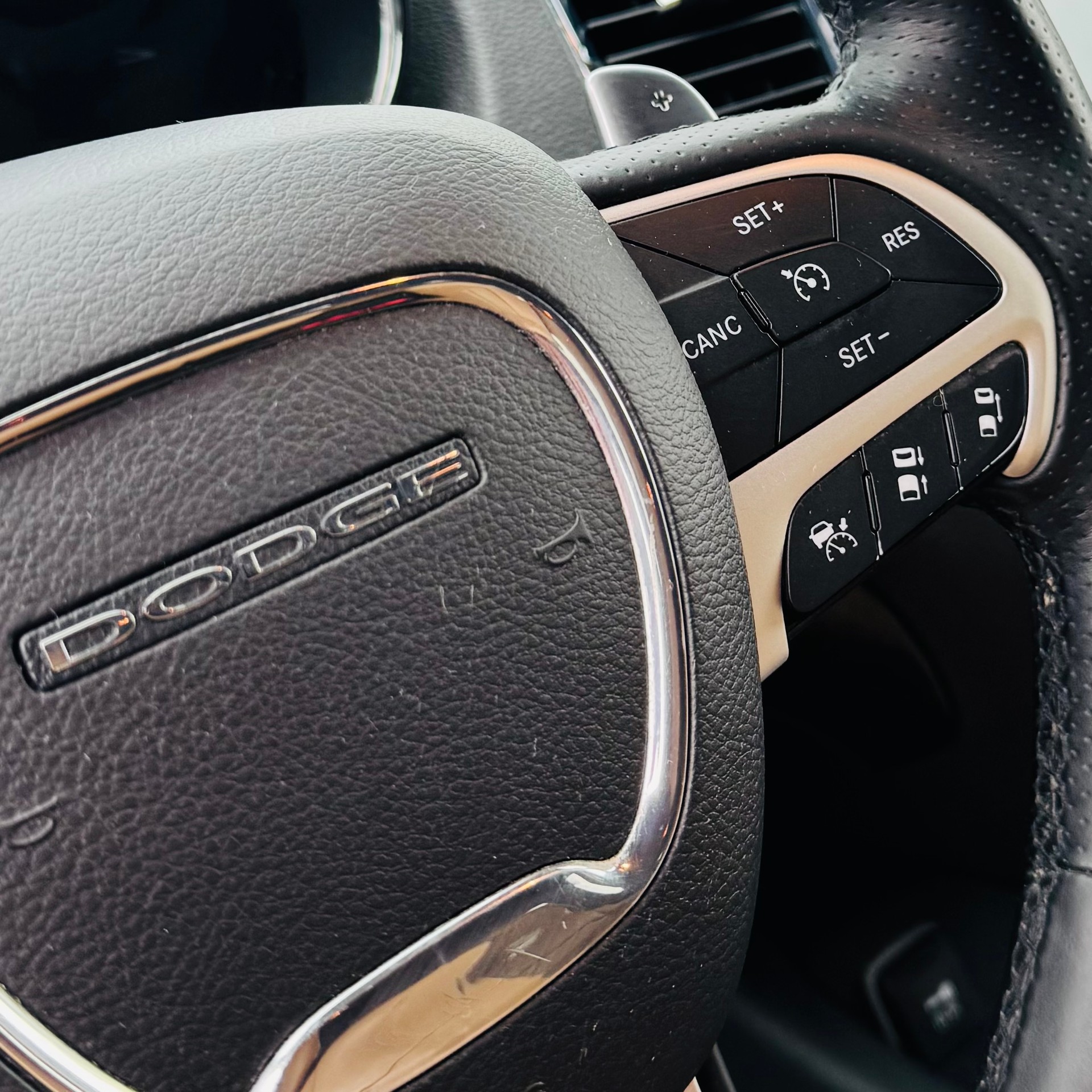 DODGE Durango 5.7 V8 HEMI Citadel-image-15