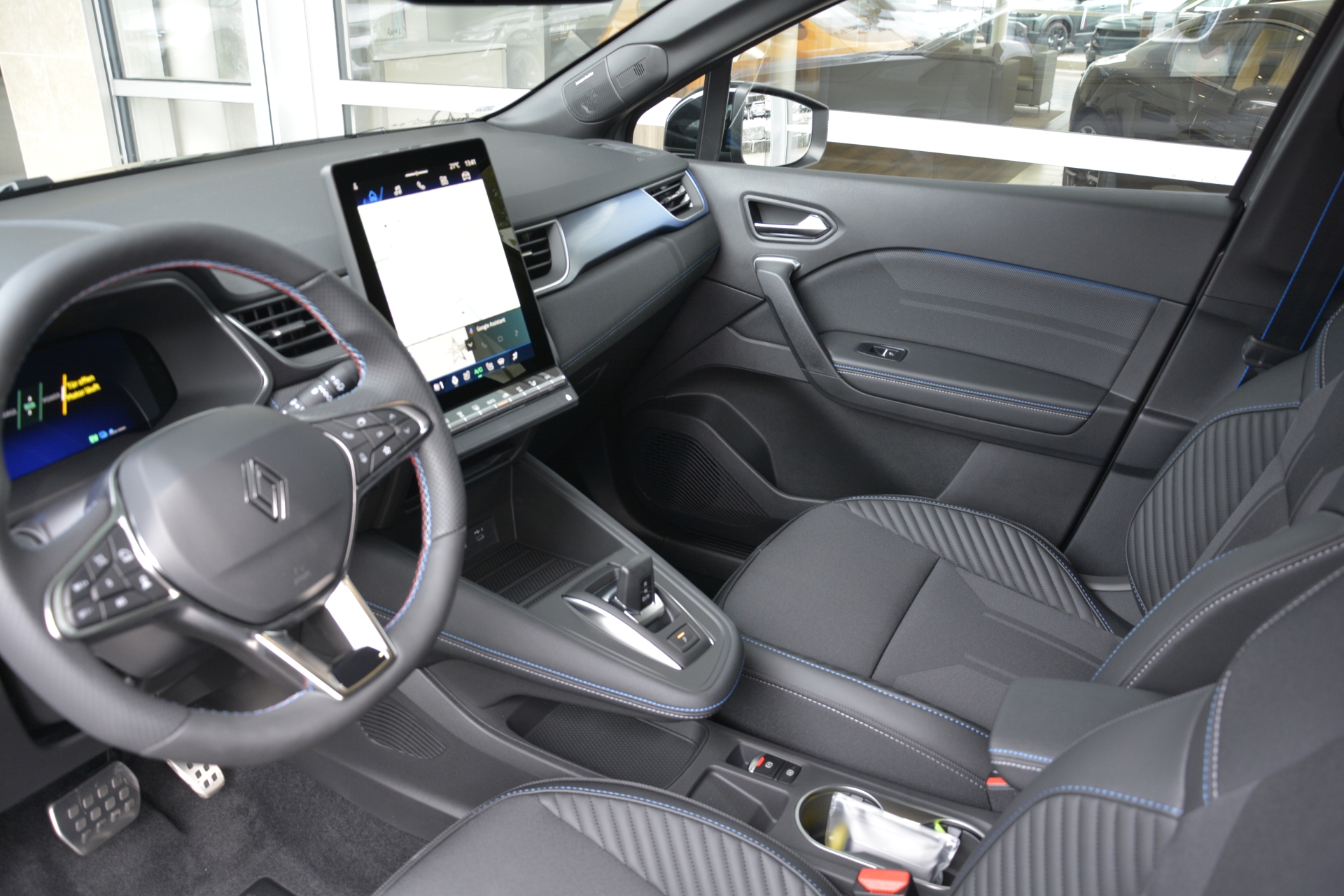 RENAULT SYMBIOZ esprit Alpine full hybrid E-Tech 160-image-4