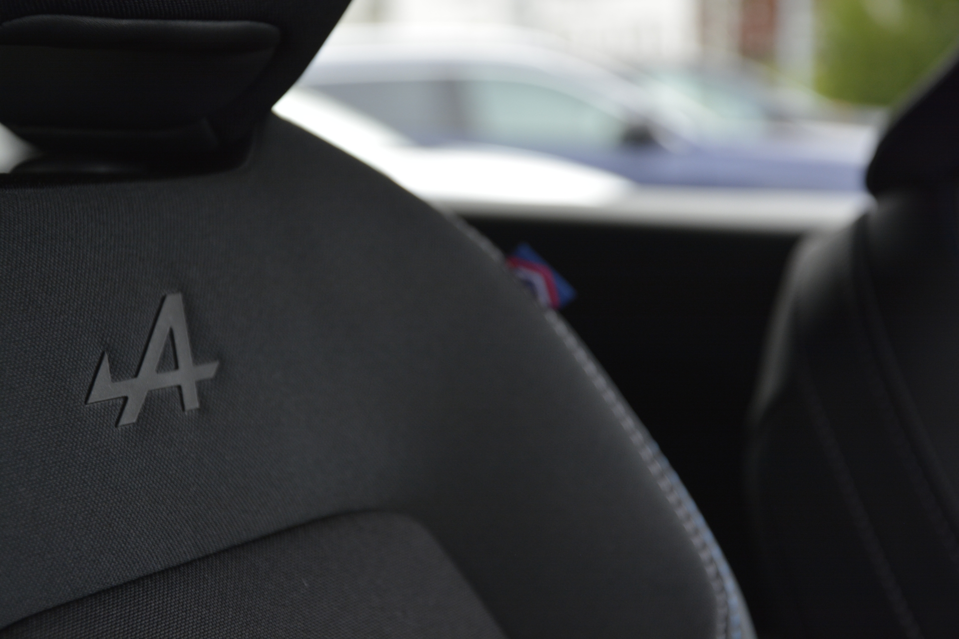 RENAULT SYMBIOZ esprit Alpine full hybrid E-Tech 160-image-8