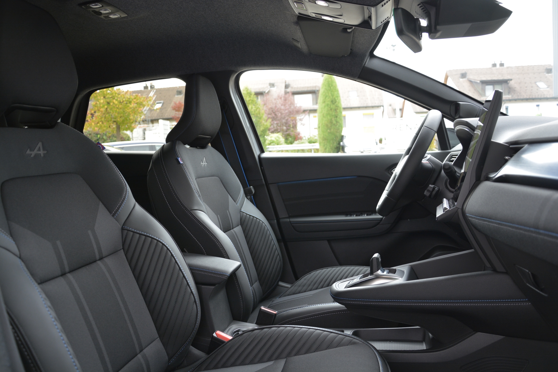 RENAULT SYMBIOZ esprit Alpine full hybrid E-Tech 160-image-7