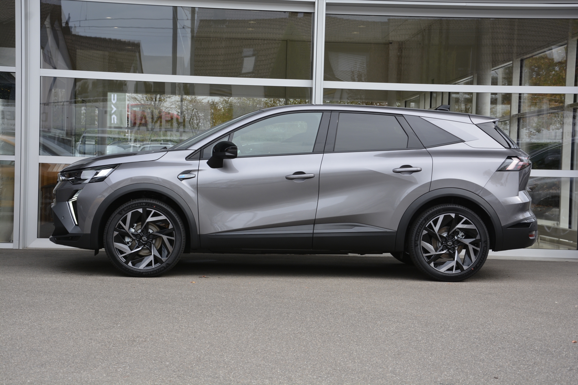 RENAULT SYMBIOZ esprit Alpine full hybrid E-Tech 160-image-2