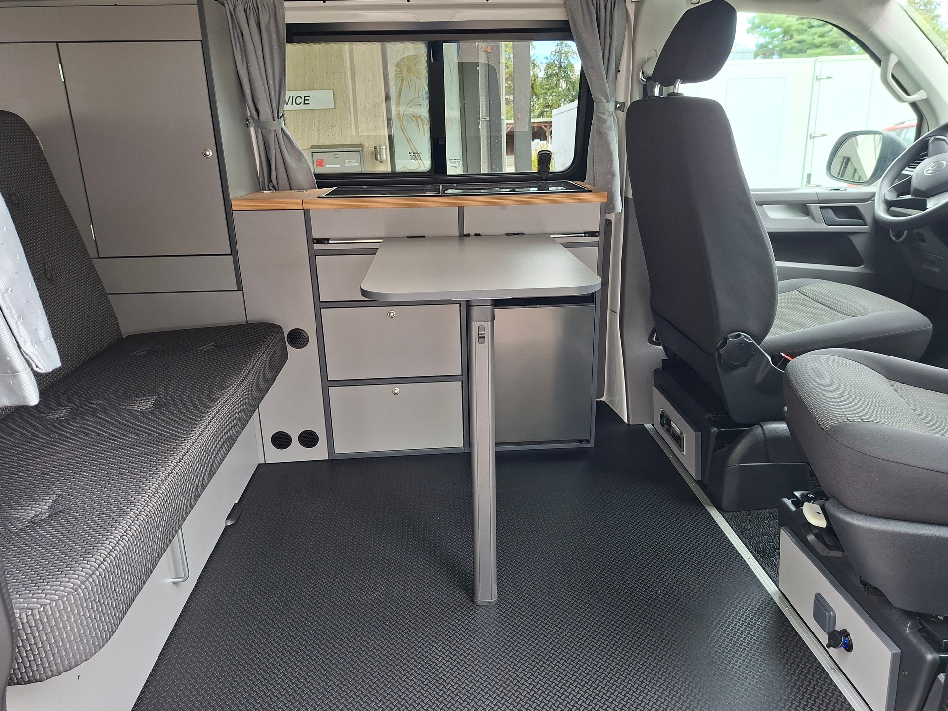 VW T6 2.0 TDI 150PS 4M 4X4 MareMonti COMFORT Camper 5Sitze-image-15