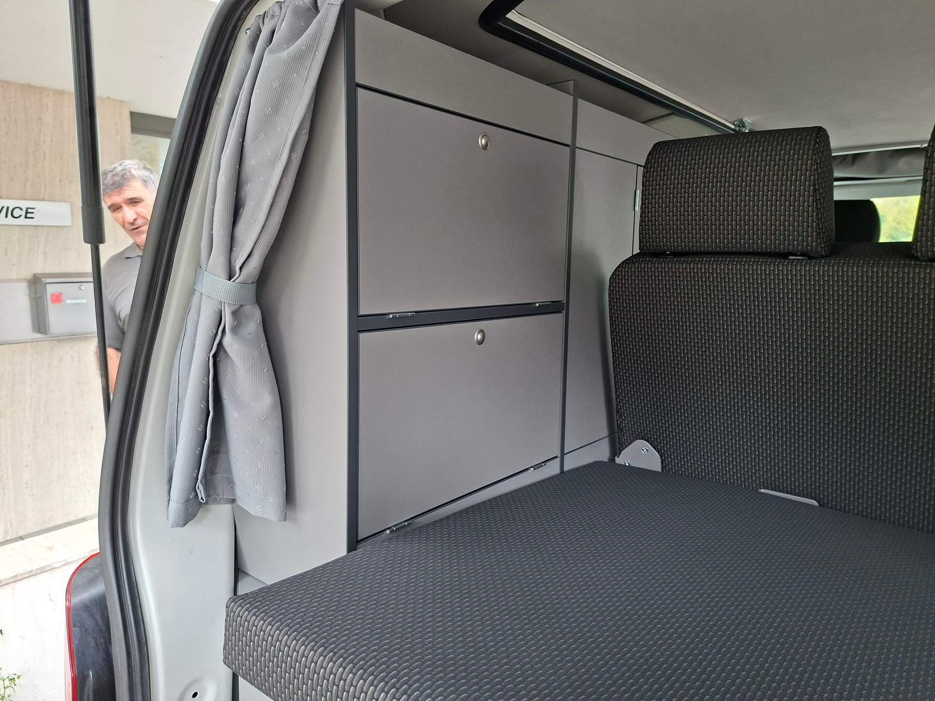VW T6 2.0 TDI 150PS 4M 4X4 MareMonti COMFORT Camper 5Sitze-image-11