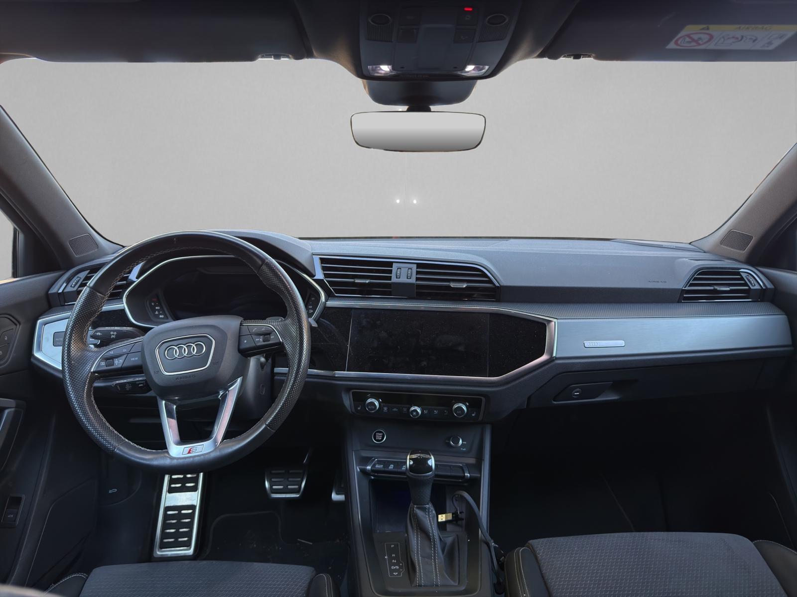 AUDI Q3 35 TFSI S line Attraction S-tronic-image-6
