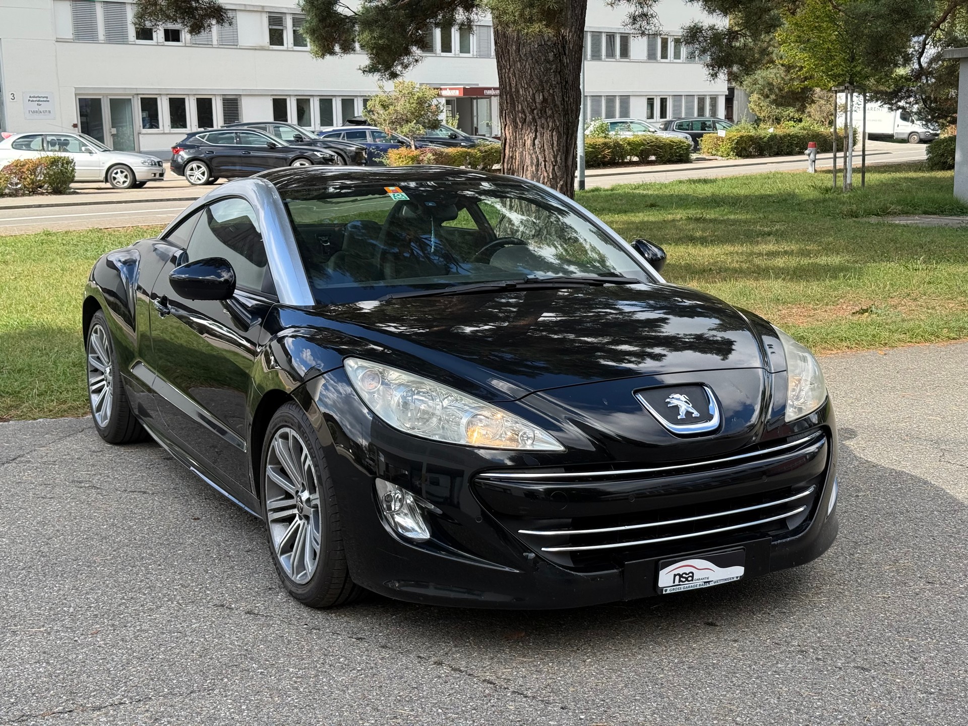 PEUGEOT RCZ 1.6 Turbo Black Yearling-image-1