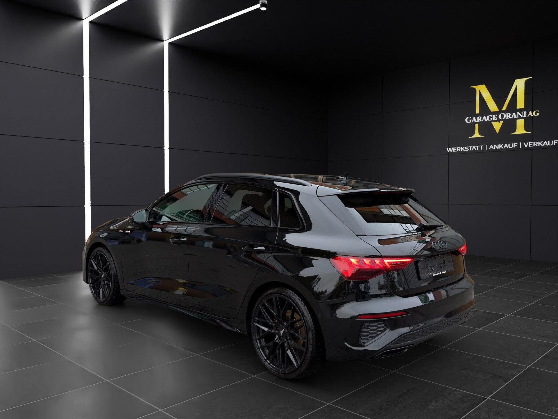 AUDI A3 Sportback 35 TFSI S line S-tronic-image-2