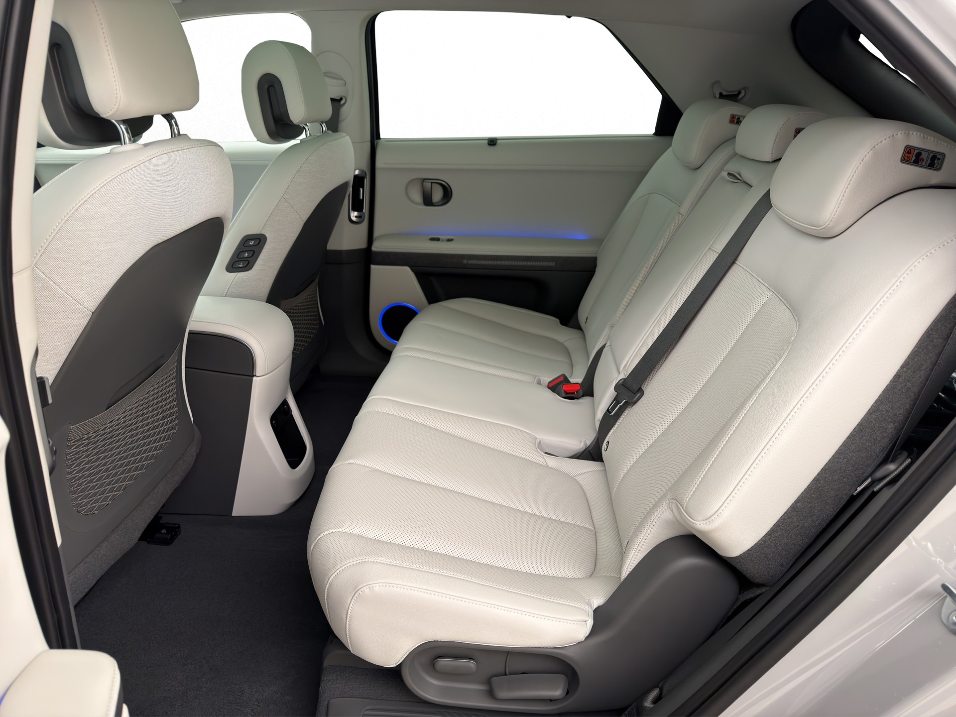 HYUNDAI Ioniq 5 84 kWh Vertex 4WD-image-11