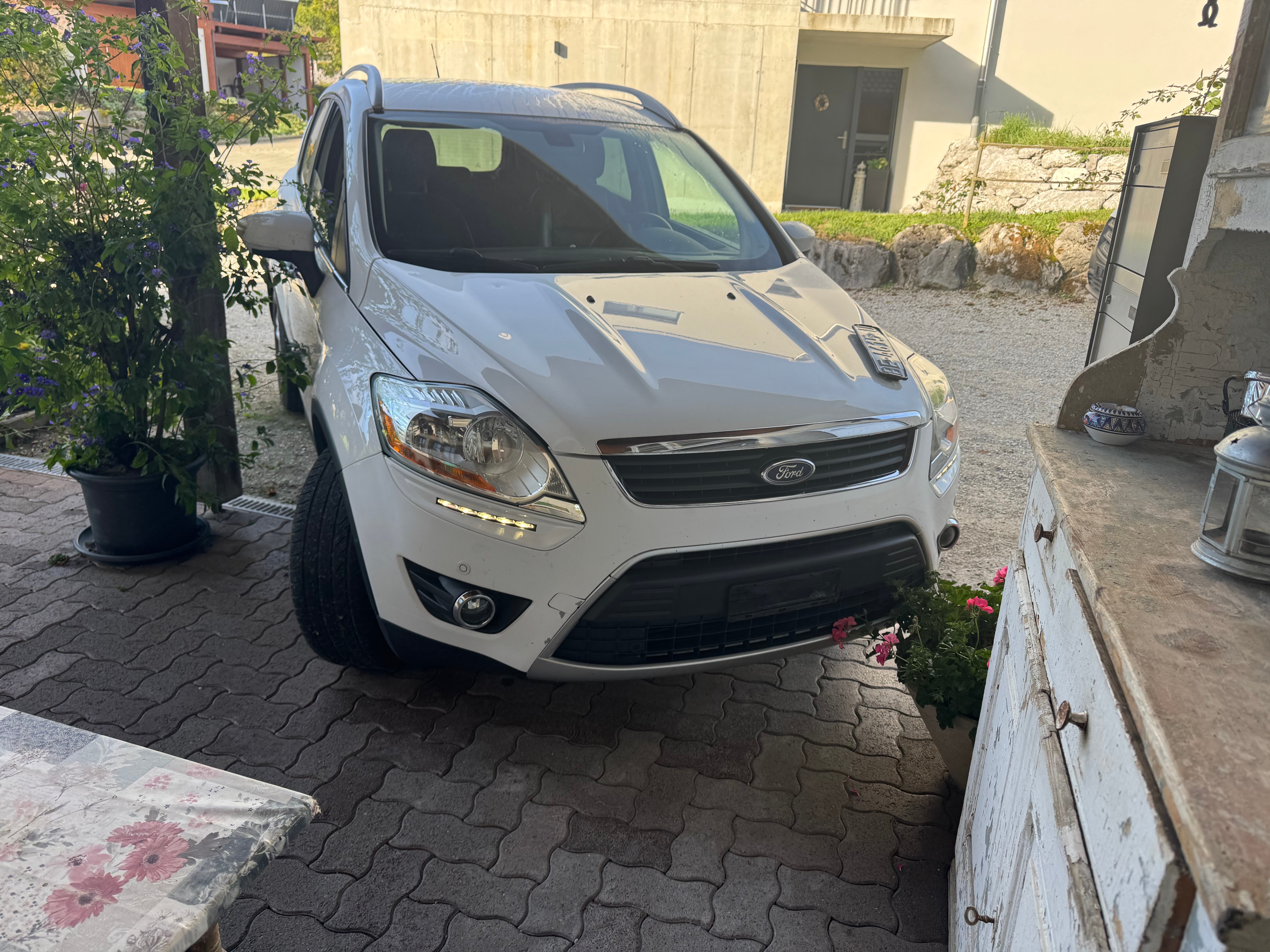 Car photo