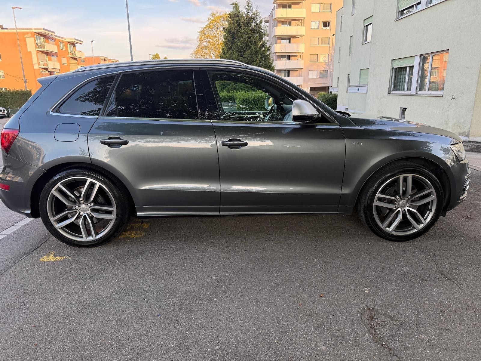 AUDI SQ5 3.0 TDI quattro tiptronic-image-2