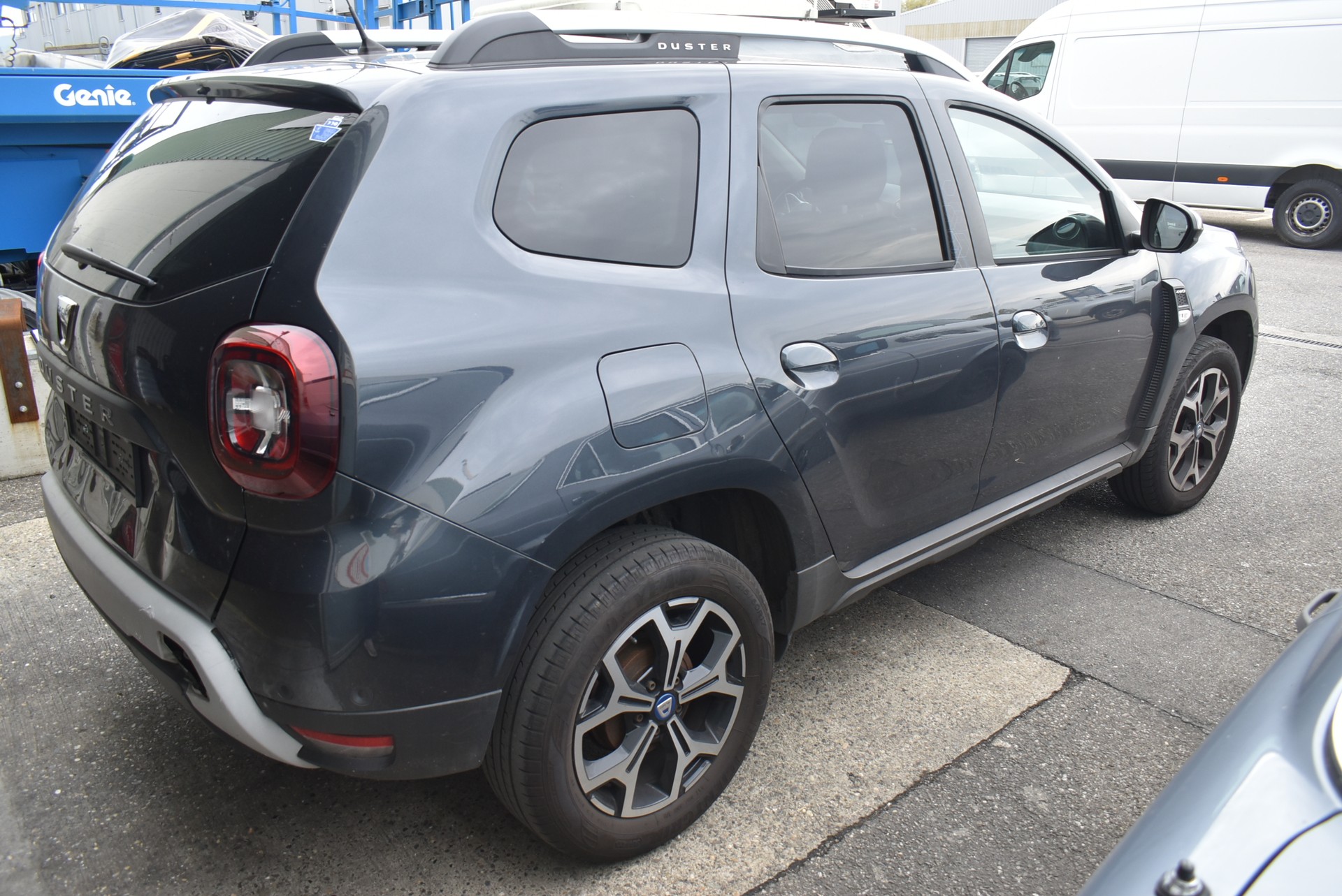 DACIA Duster TCe 150 Prestige 4x4-image-9
