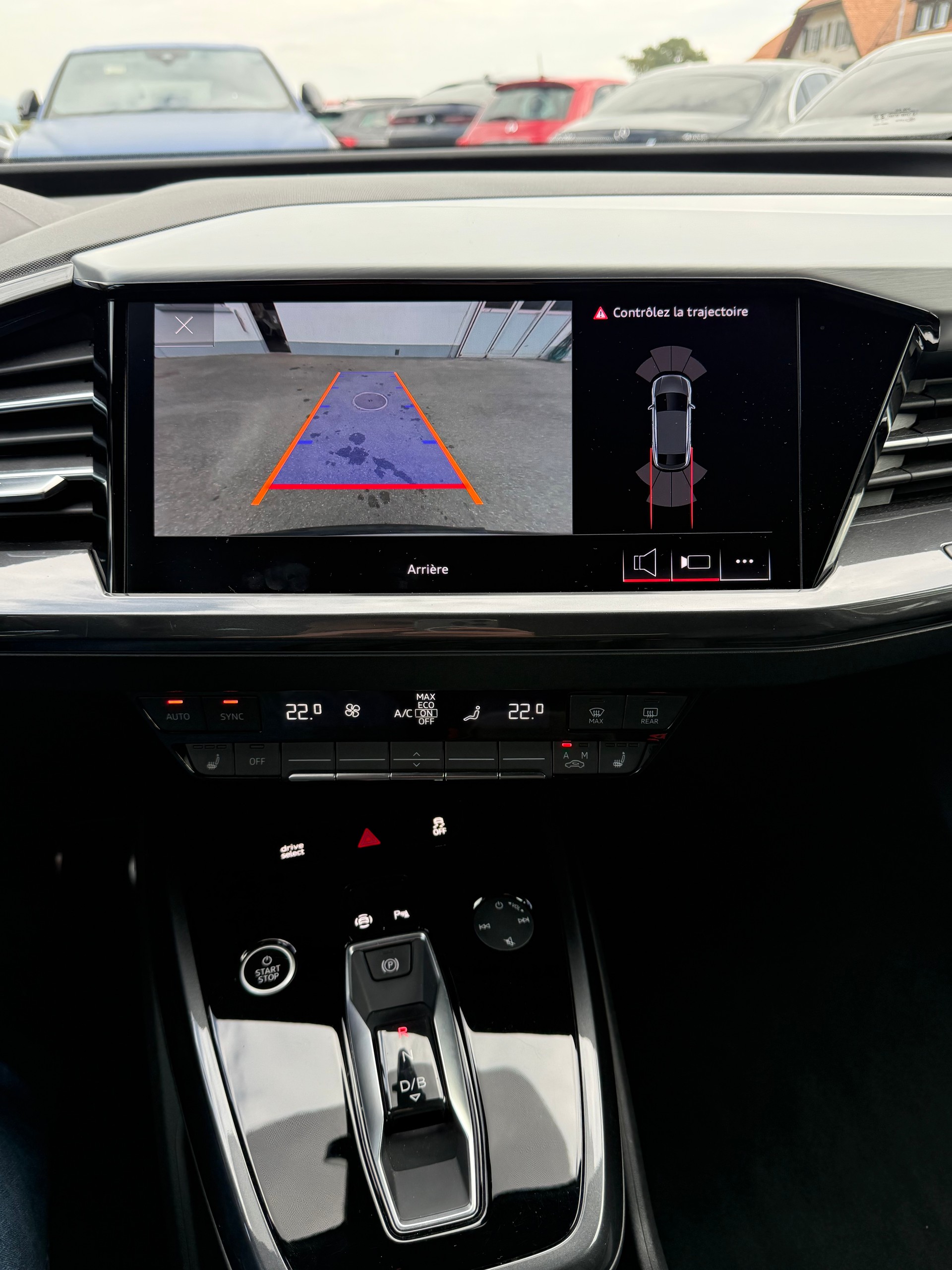 AUDI Q4 Sportback e-tron 50 quattro S-Line / Caméra de recul-image-26