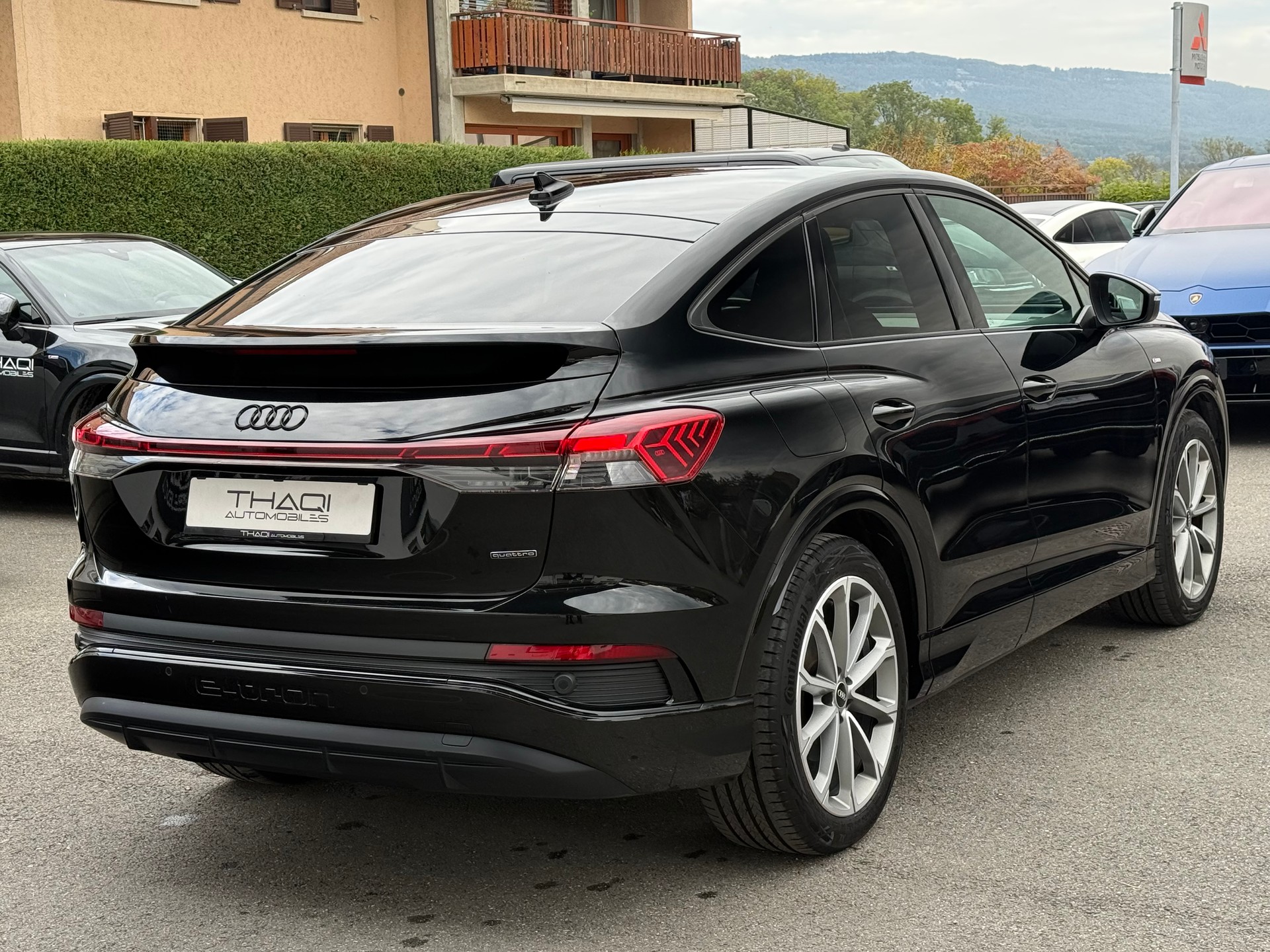 AUDI Q4 Sportback e-tron 50 quattro S-Line / Caméra de recul-image-9
