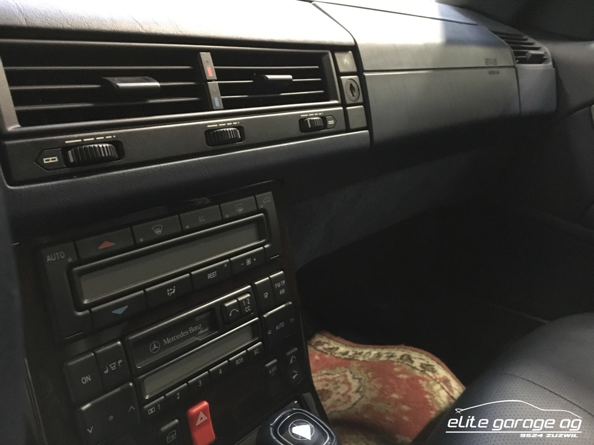 MERCEDES-BENZ SL 500 Automatic-image-9