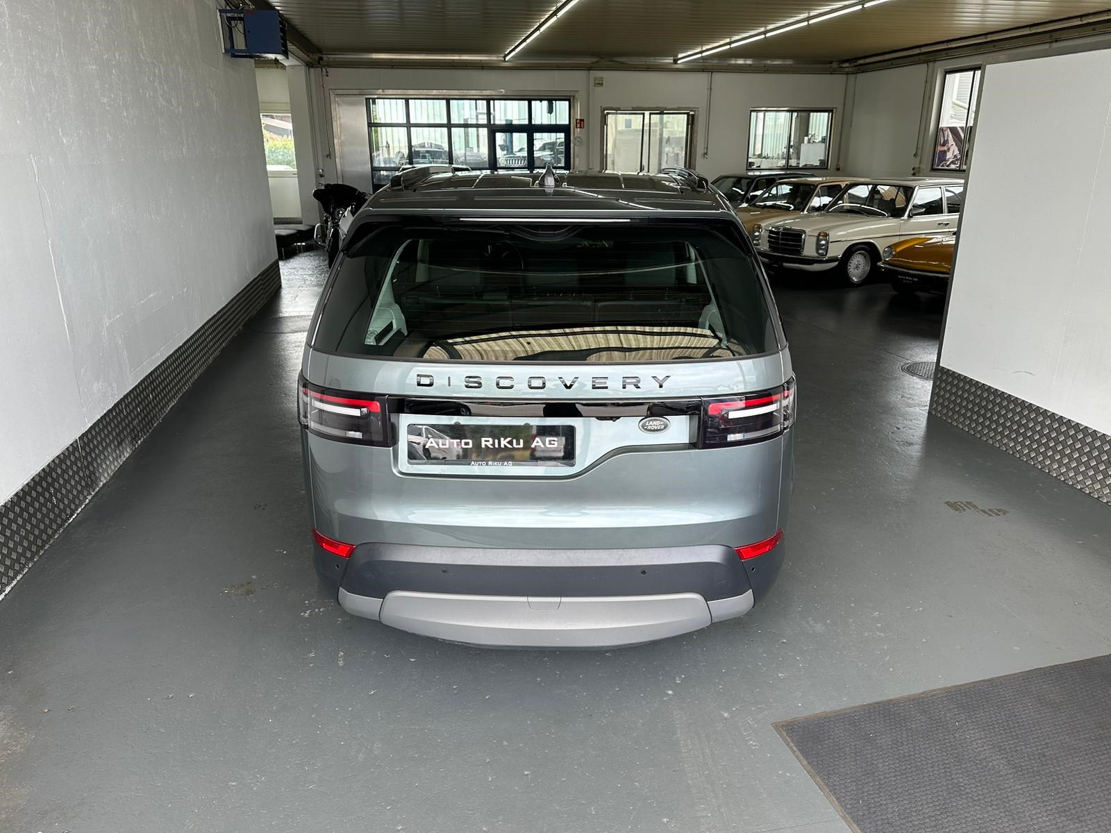 LAND ROVER Discovery 3.0 TD6 HSE Automatic-image-8