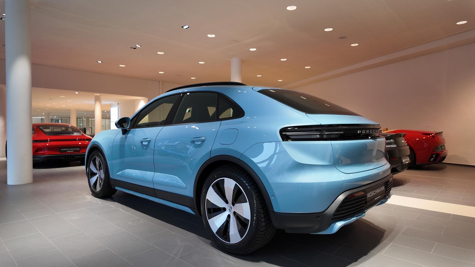 PORSCHE Macan 4 100kWh-image-2