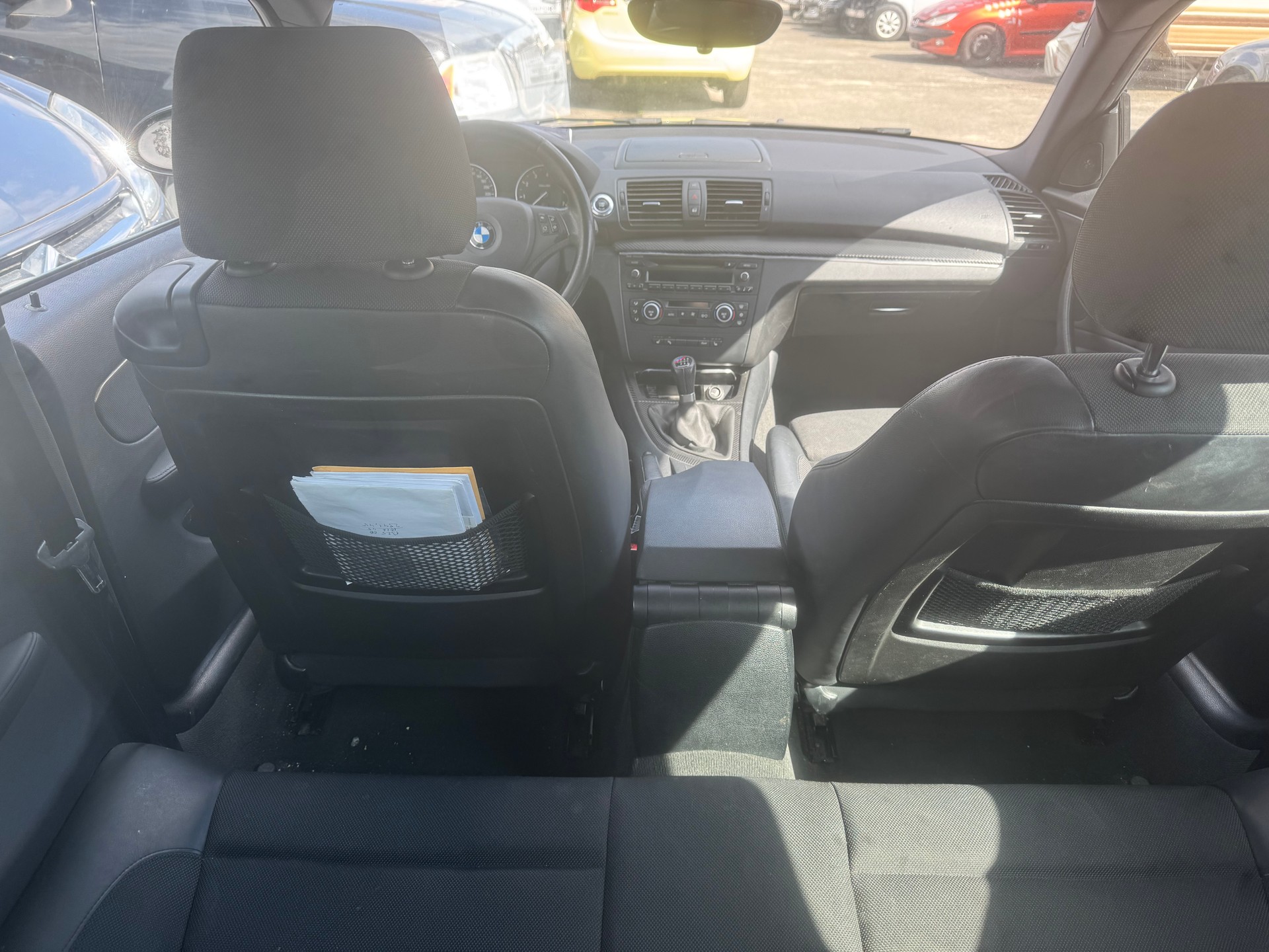 BMW 120i-image-14