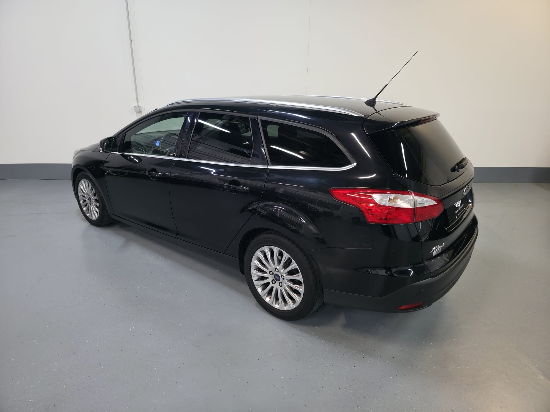 FORD Focus 2.0 TDCi Titanium PowerShift-image-12