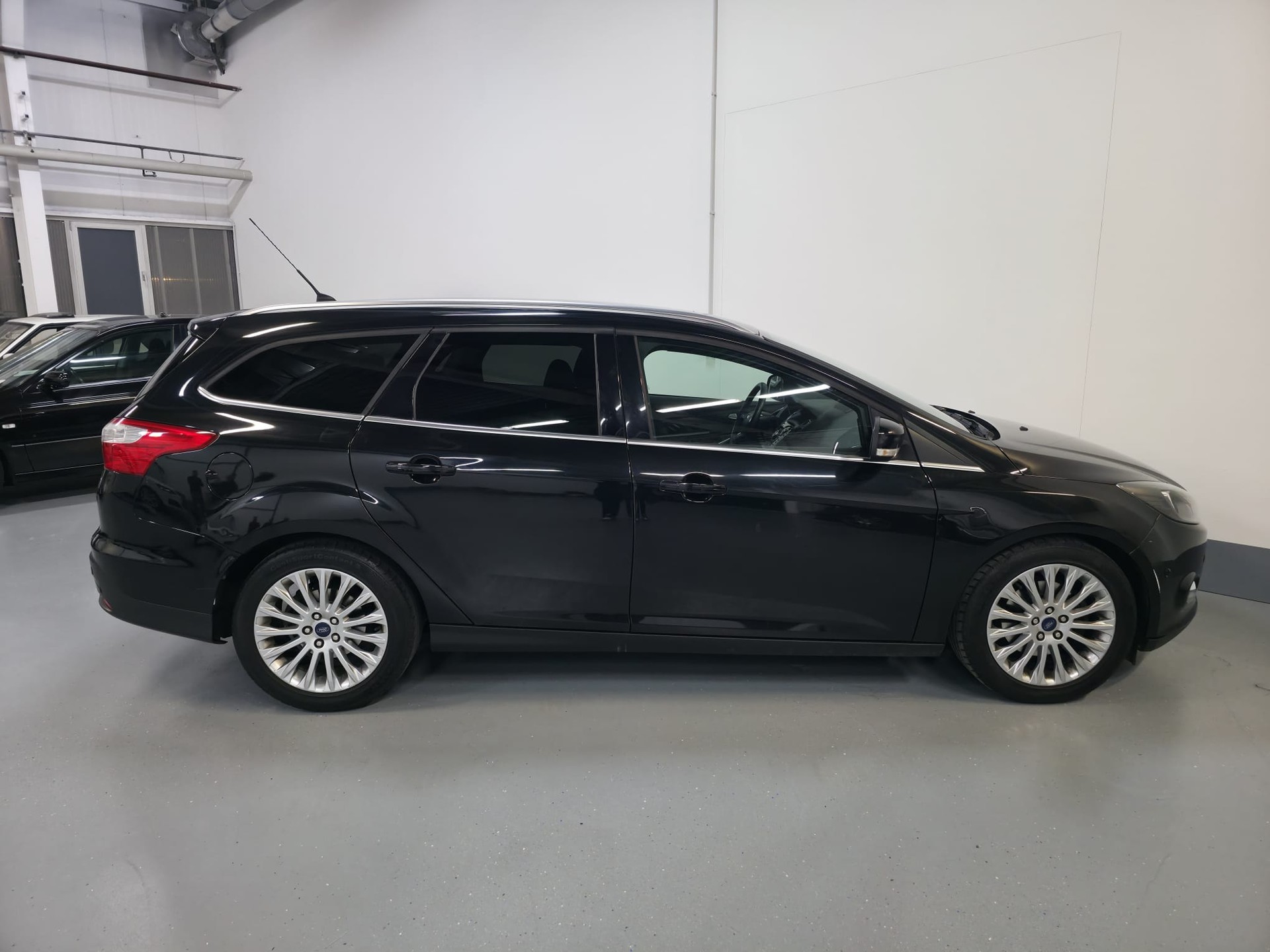 FORD Focus 2.0 TDCi Titanium PowerShift-image-6