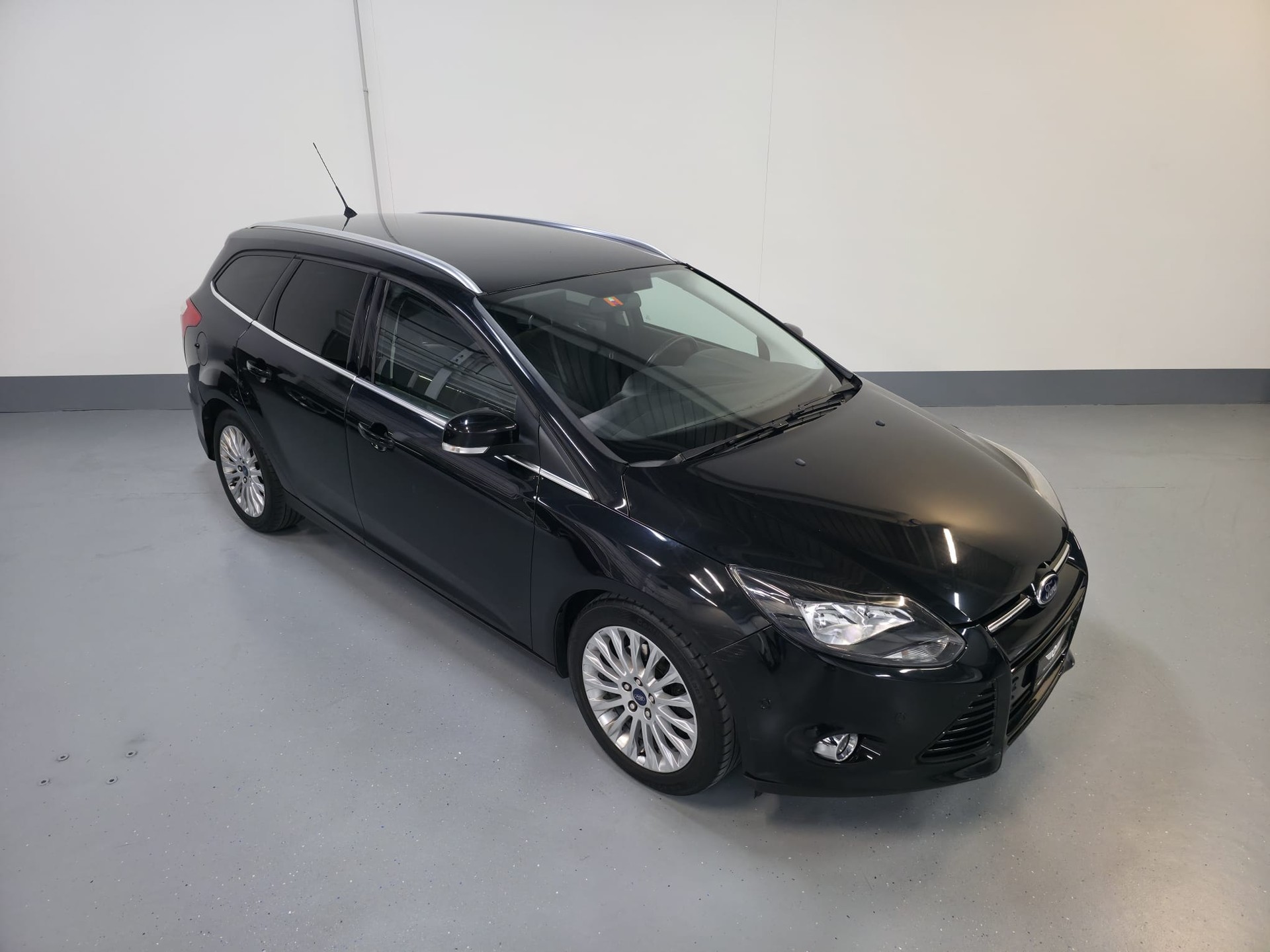 FORD Focus 2.0 TDCi Titanium PowerShift-image-0