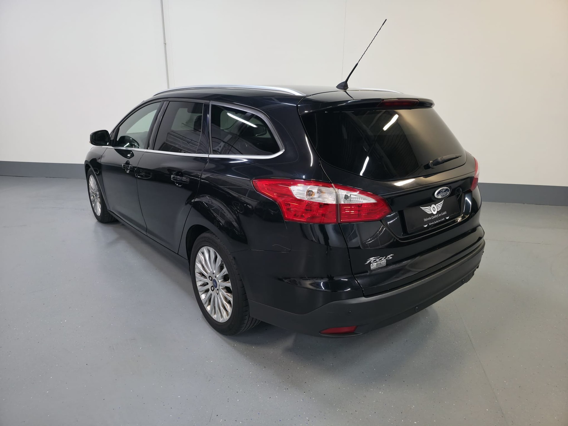 FORD Focus 2.0 TDCi Titanium PowerShift-image-14