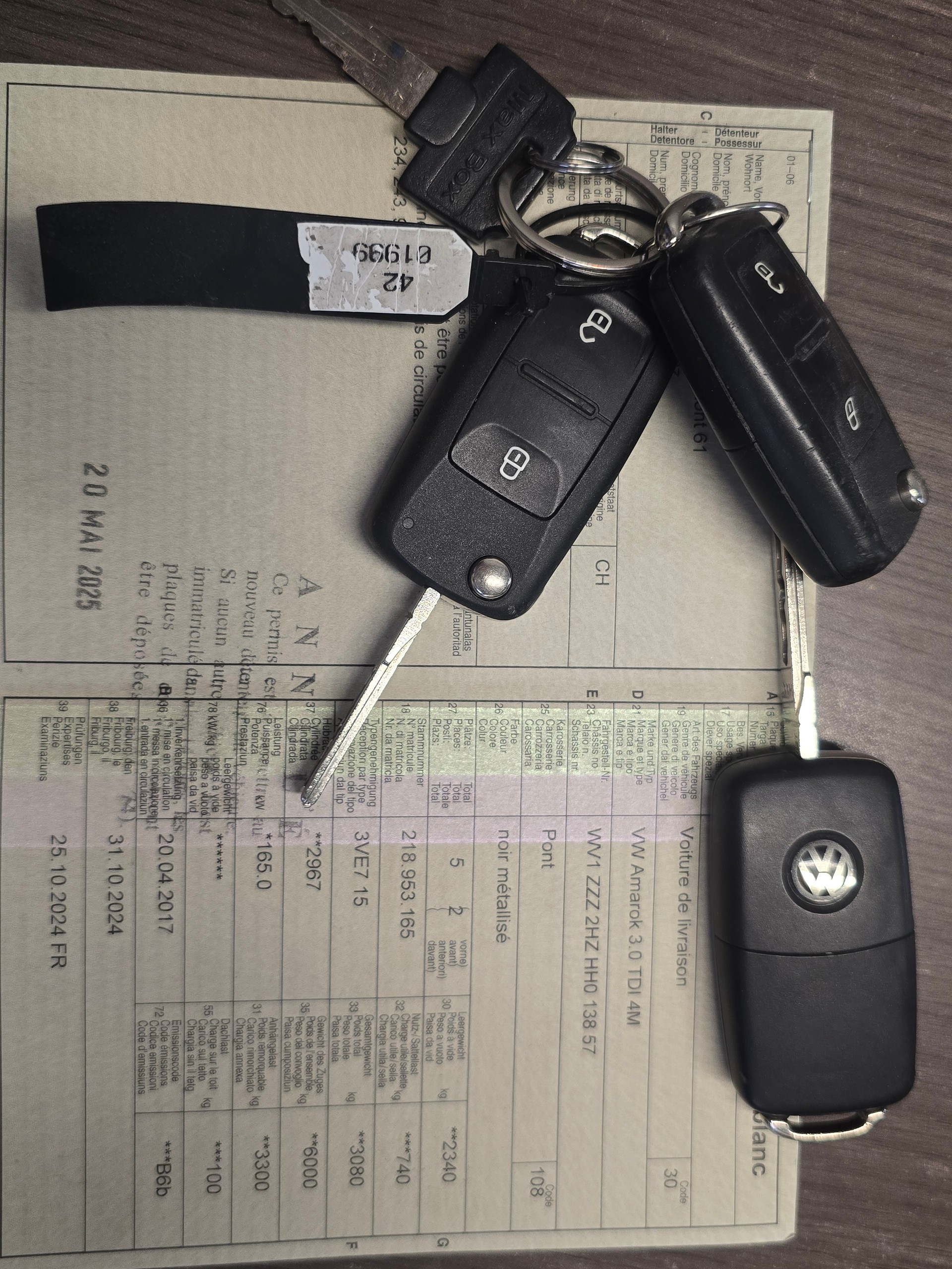 VW Amarok 3.0TDI Aventura 4Motion Automatic-image-9