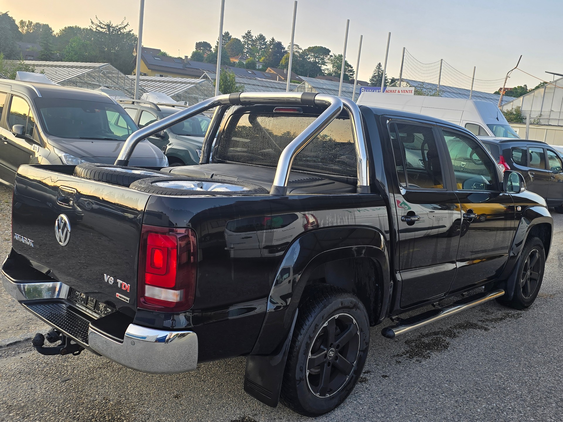 VW Amarok 3.0TDI Aventura 4Motion Automatic-image-5