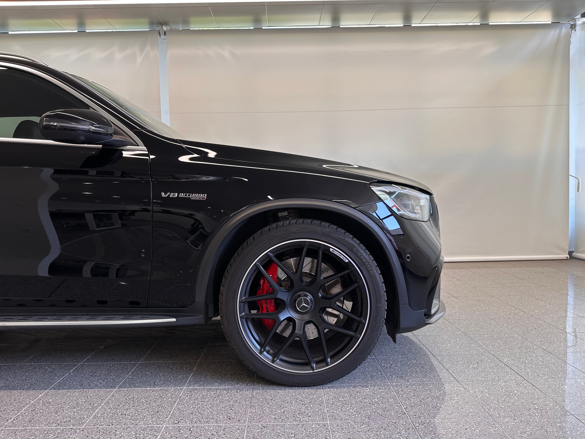 MERCEDES-BENZ GLC 63 S AMG 4Matic 9G-Tronic-image-3