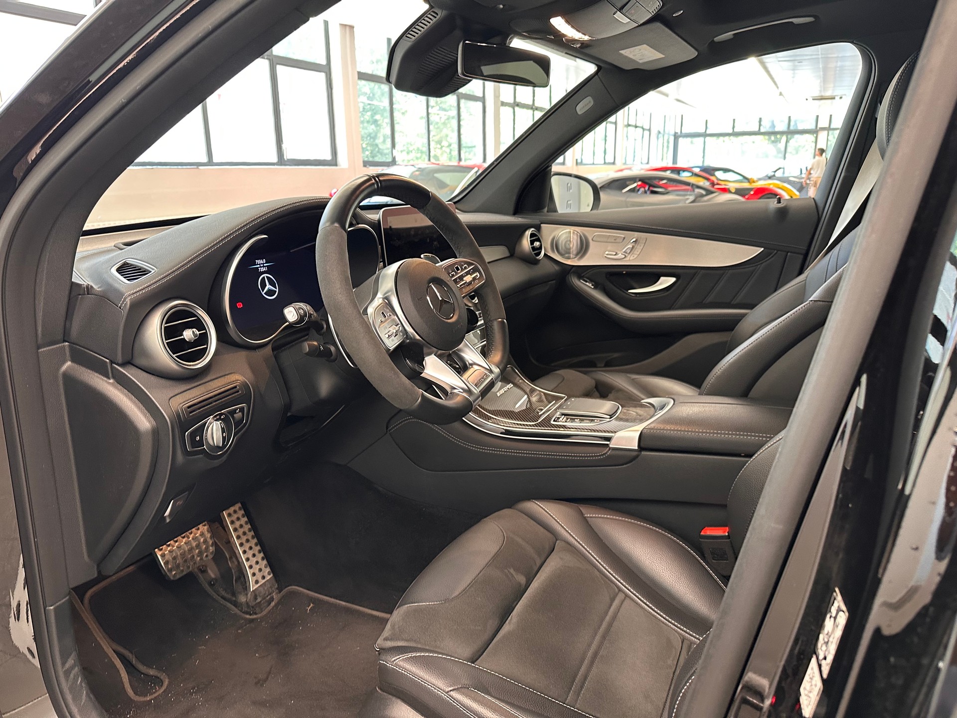 MERCEDES-BENZ GLC 63 S AMG 4Matic 9G-Tronic-image-8