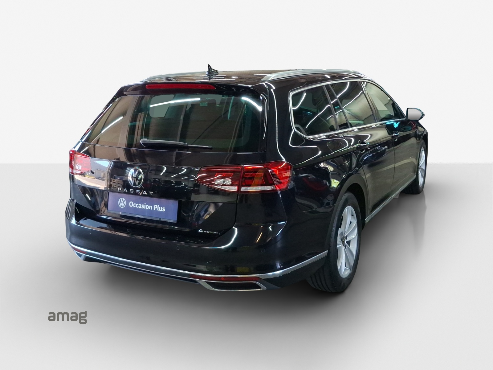 VW Passat 2.0 TDI BMT Elegance 4Motion DSG-image-4