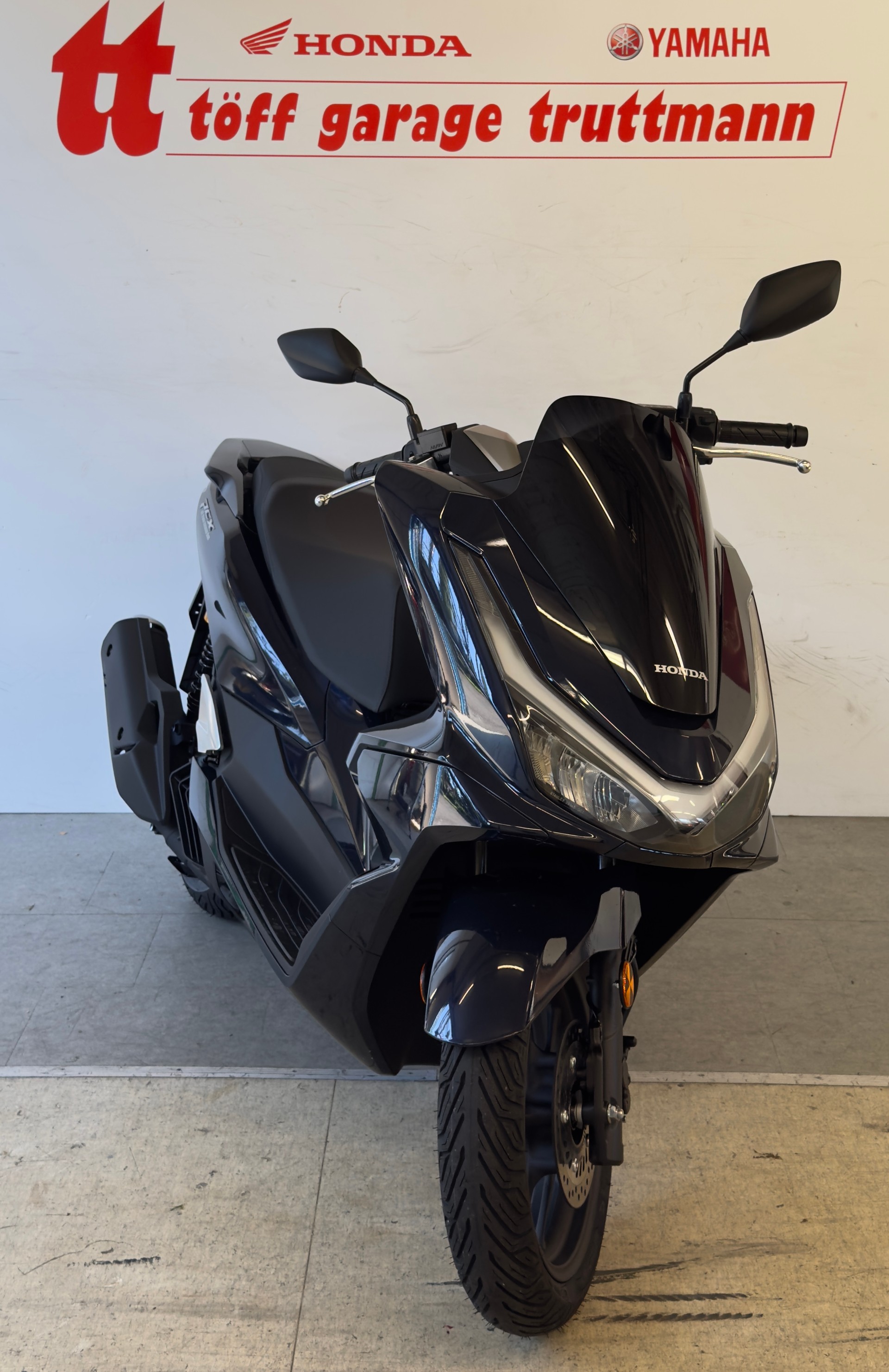 HONDA PCX 125 DX-showroom-element-2
