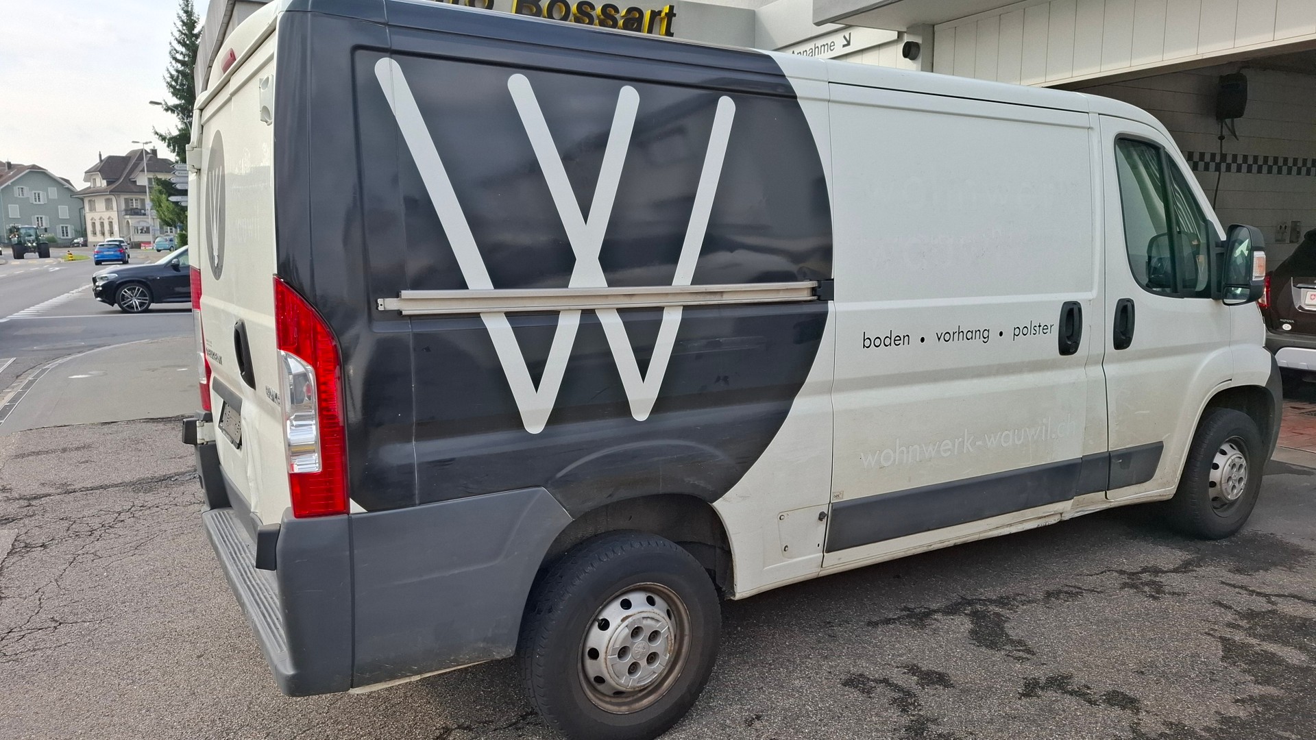 PEUGEOT Boxer 2.2 HDI 333 L2H1-image-2