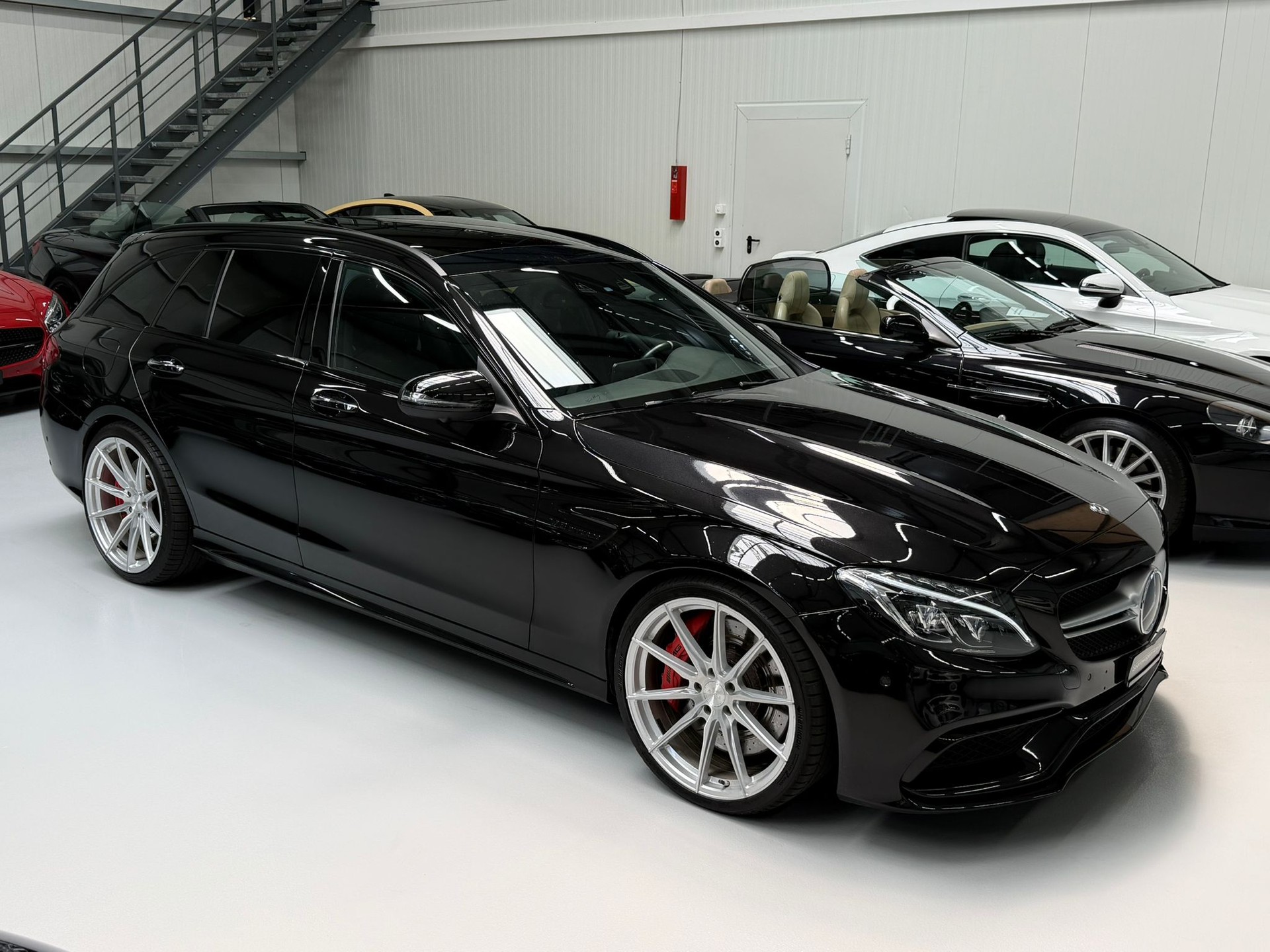 MERCEDES-BENZ C 63 S AMG Speedshift-image-10
