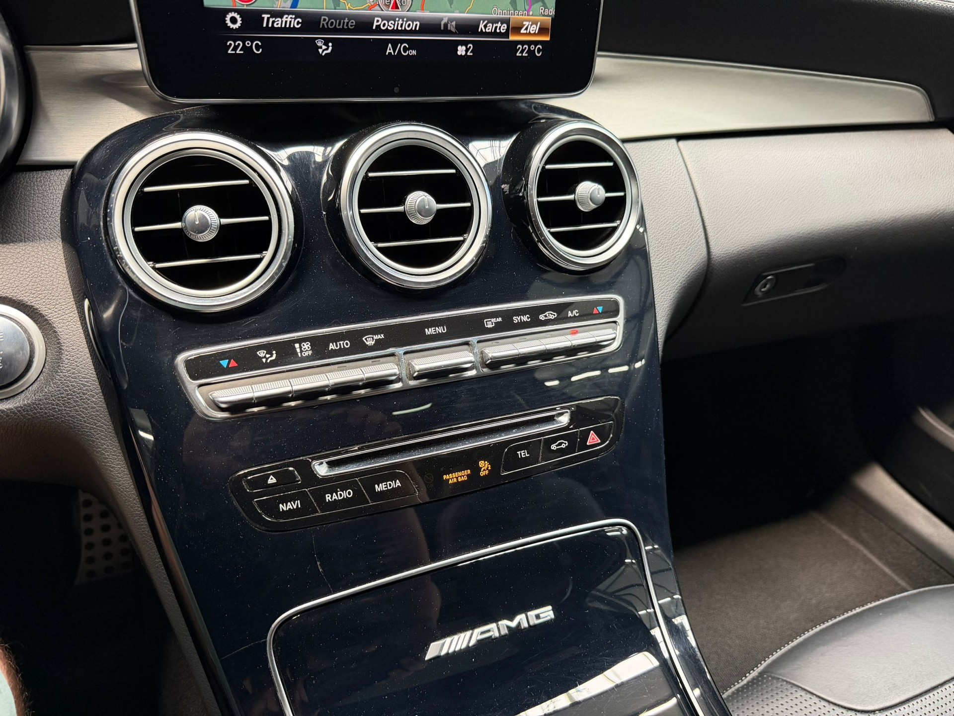 MERCEDES-BENZ C 63 S AMG Speedshift-image-16
