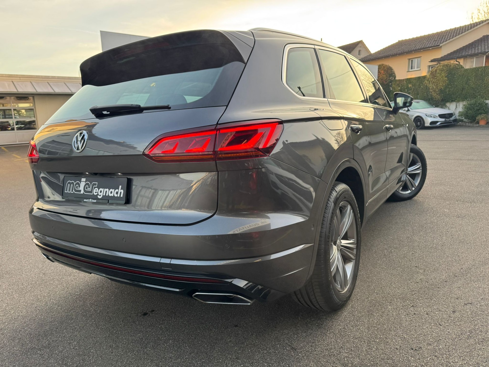 VW Touareg 3.0 TDI R Line Tiptronic-image-6