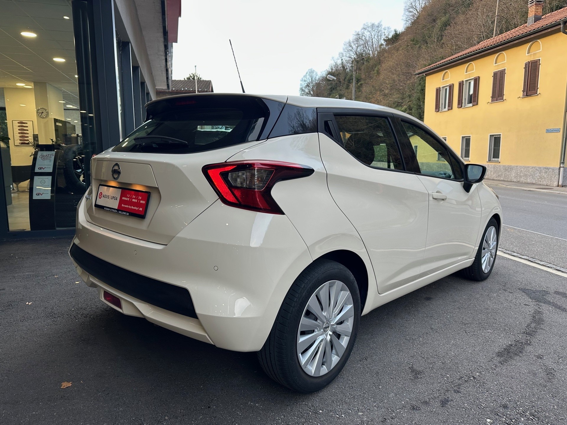 NISSAN Micra IG-T acenta Xtronic-image-2