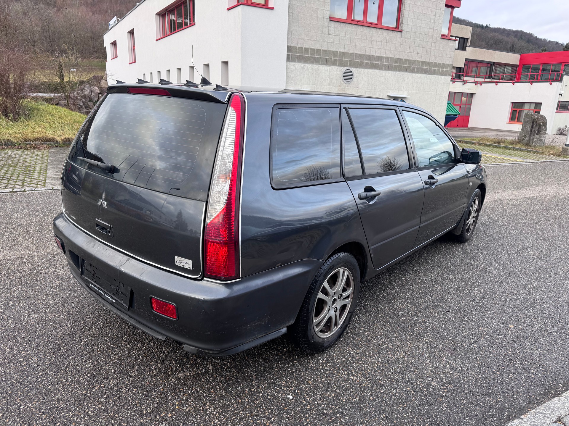 MITSUBISHI Lancer 1.6 Invite (Comfort) Wagon-image-3