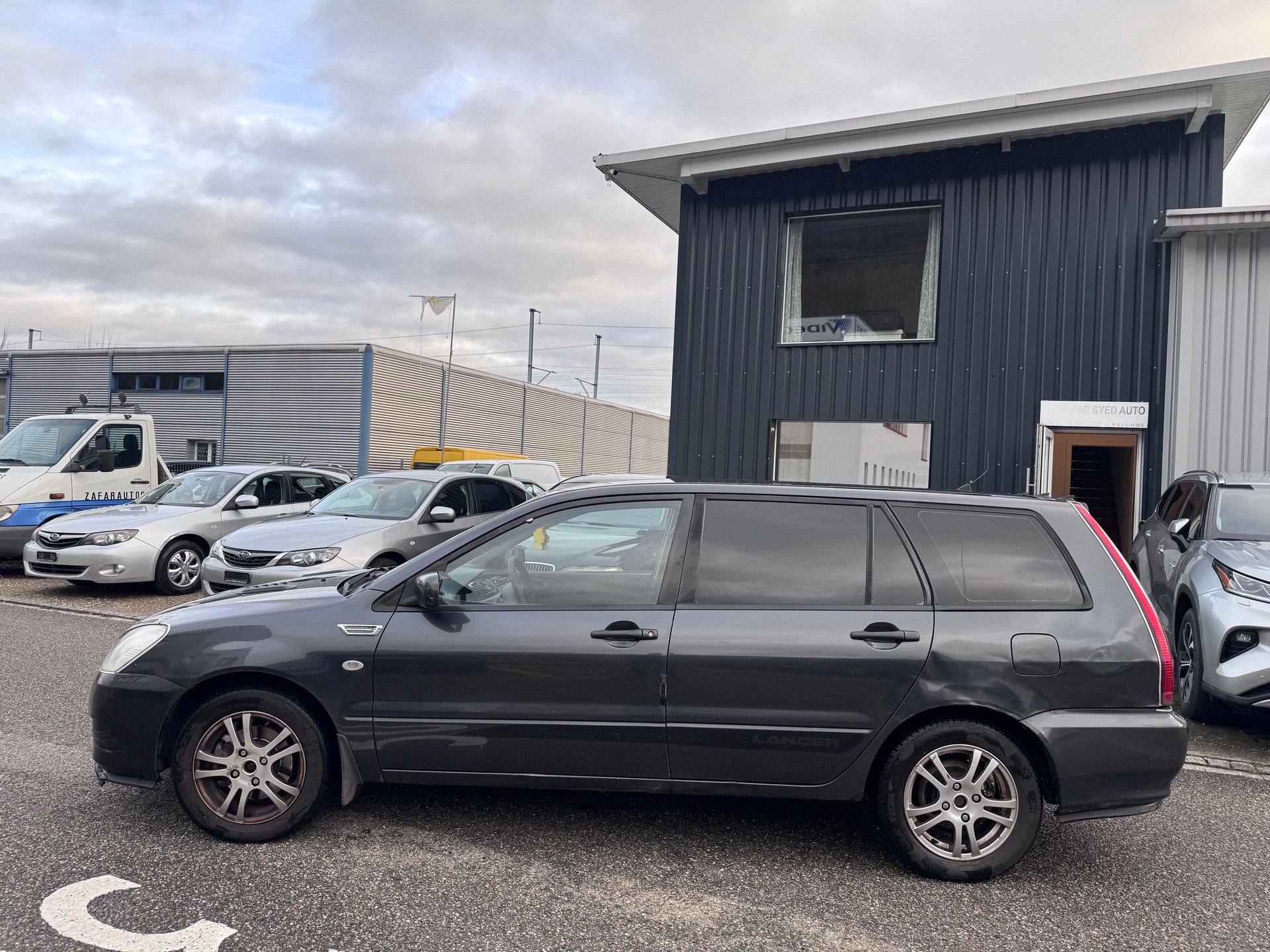 MITSUBISHI Lancer 1.6 Invite (Comfort) Wagon-image-7