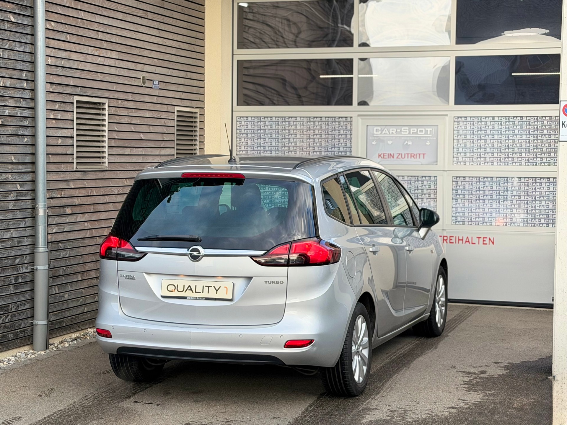 OPEL Zafira Tourer 1.4i 16V Turbo Automatic-image-3