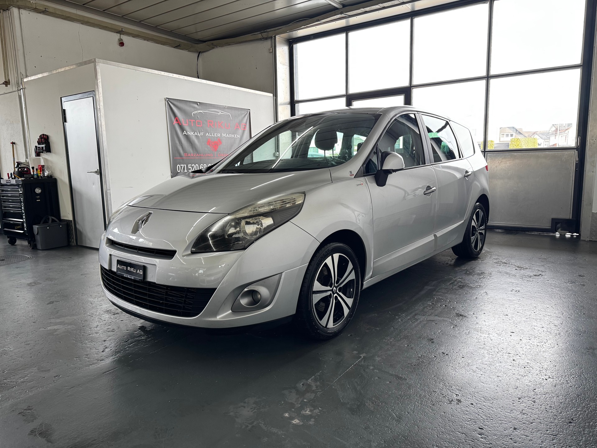 RENAULT Grand Scénic 1.6 dCi Dynamique-image-5
