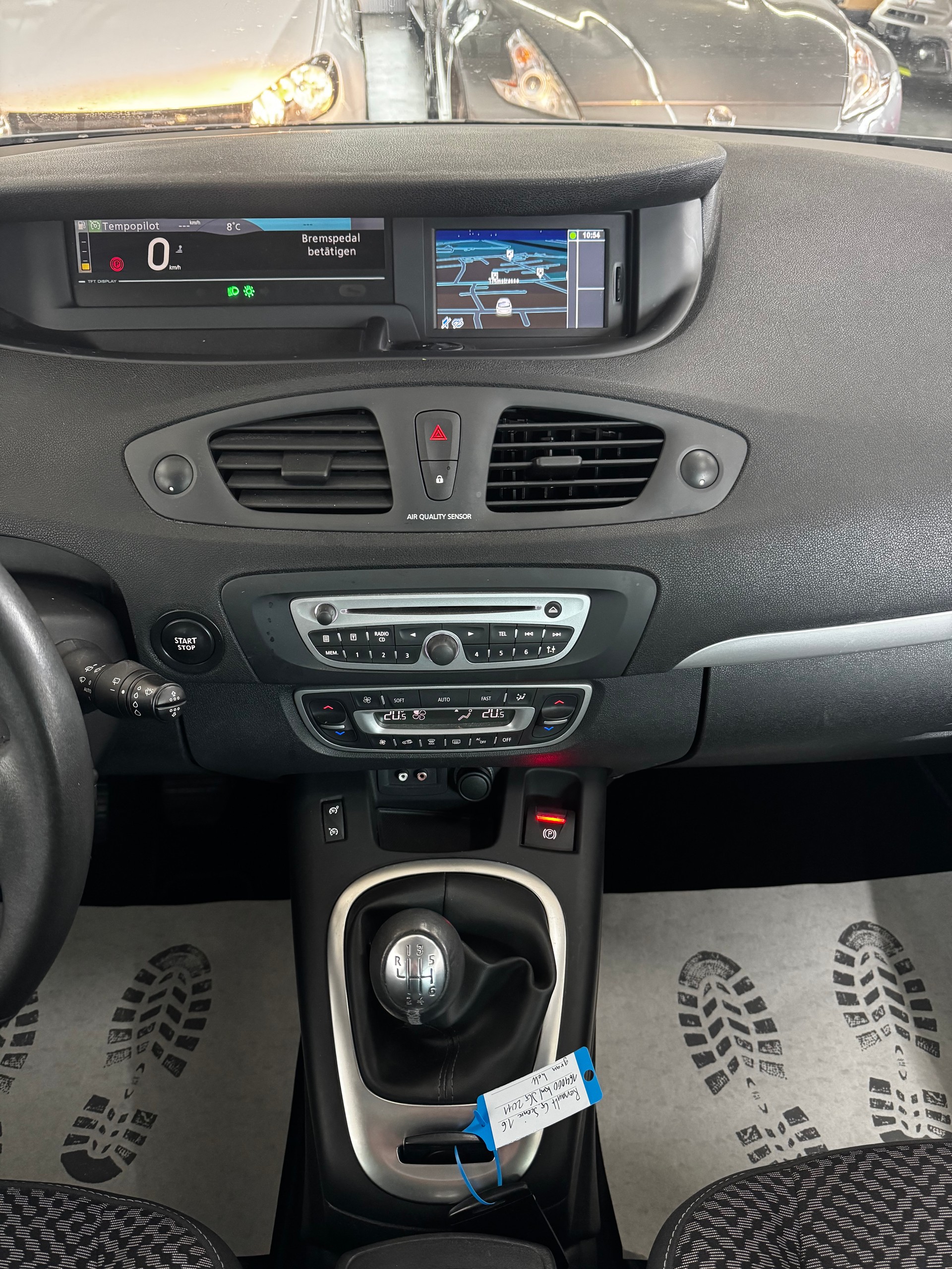 RENAULT Grand Scénic 1.6 dCi Dynamique-image-15