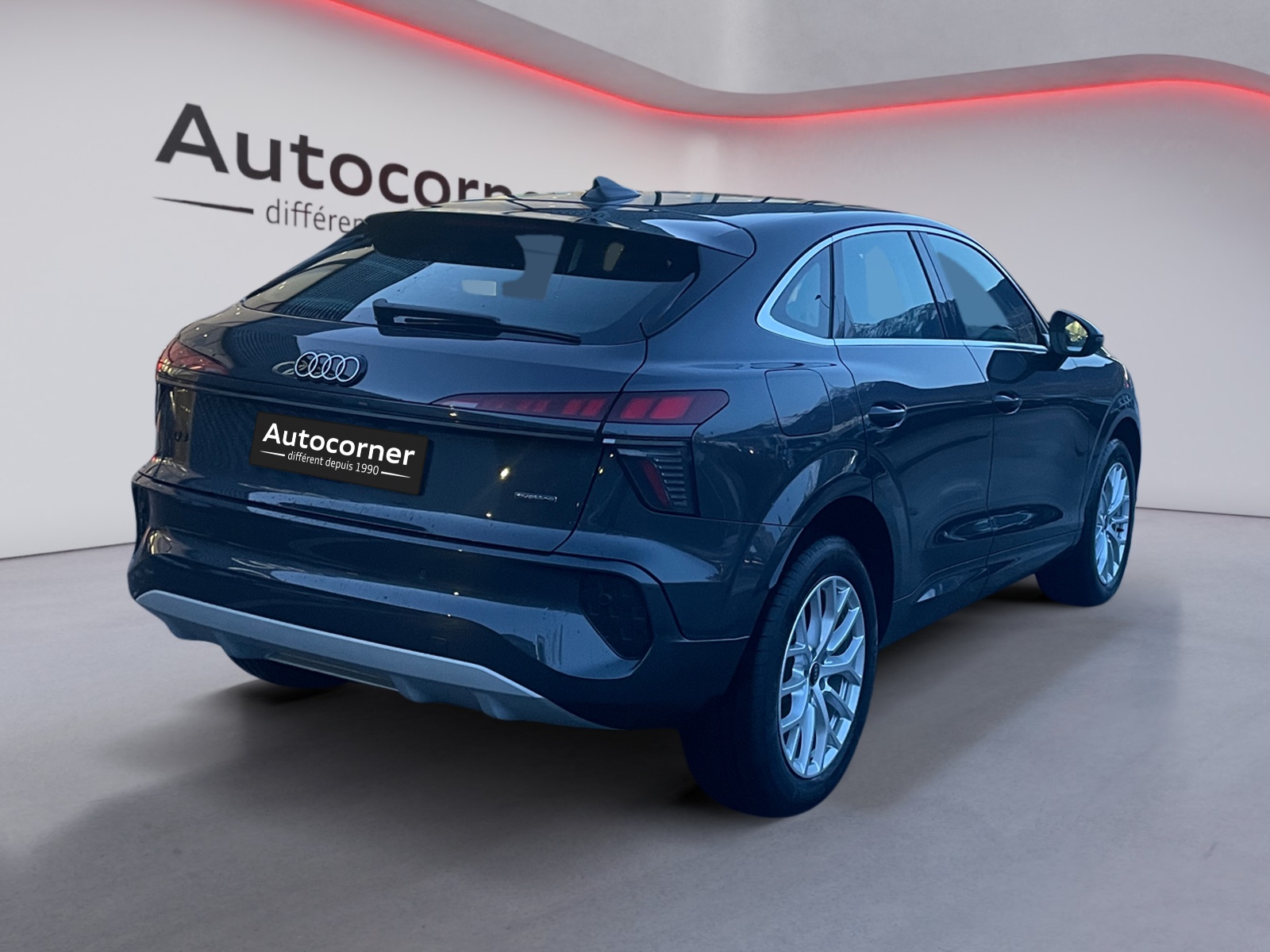 AUDI Q3 Sportback TFSI quattro 150 kW S tronic-image-4