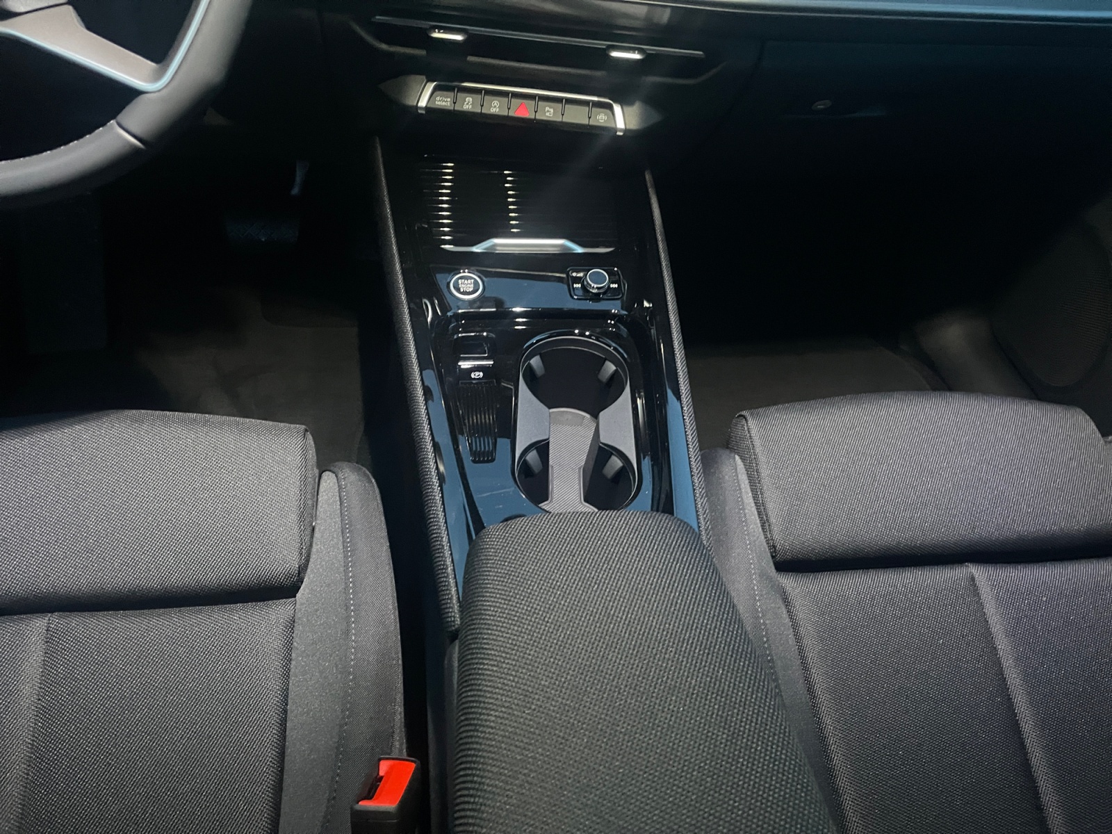 AUDI Q3 Sportback TFSI quattro 150 kW S tronic-image-10